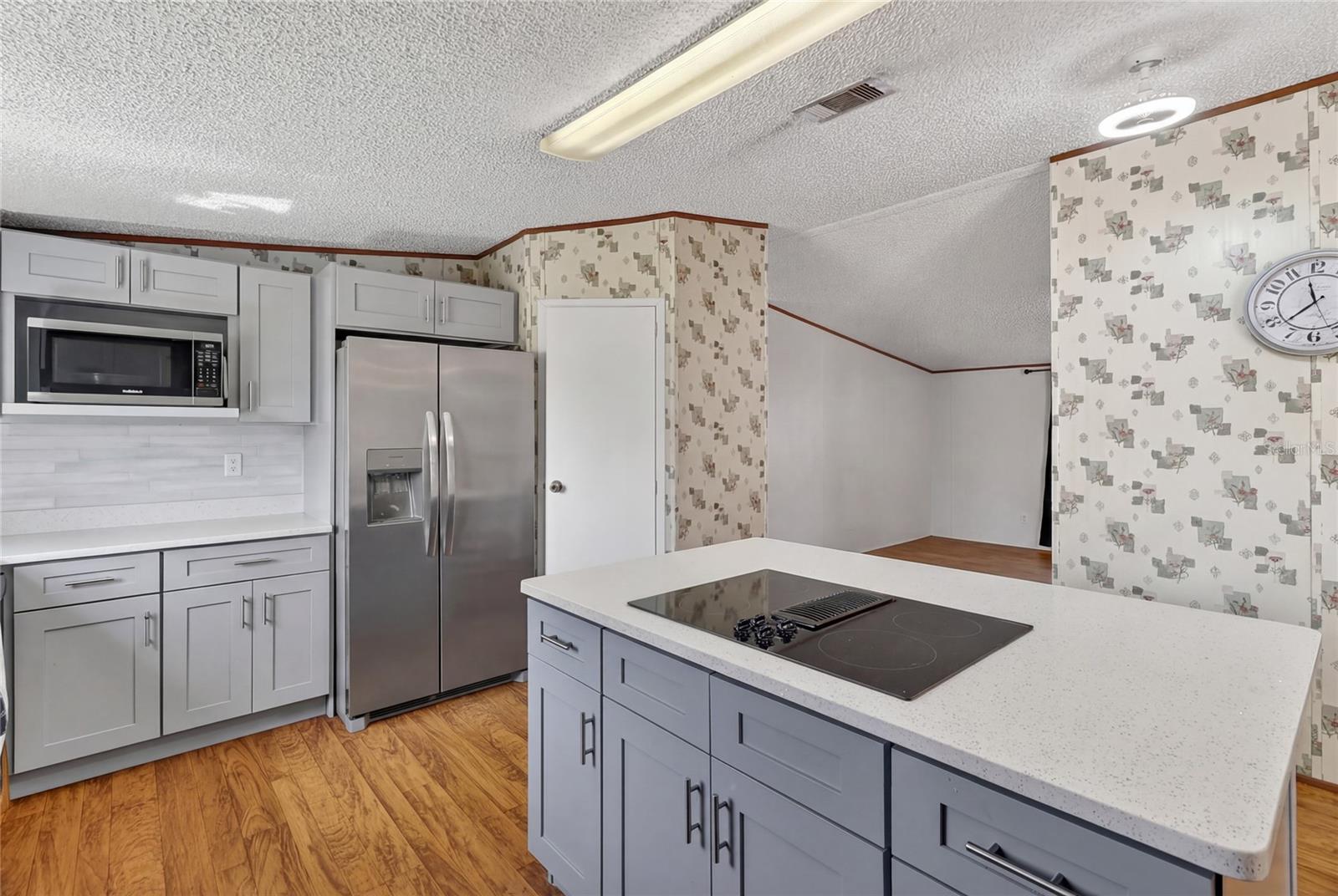 KEENE COUNTRY ACRES - Residential