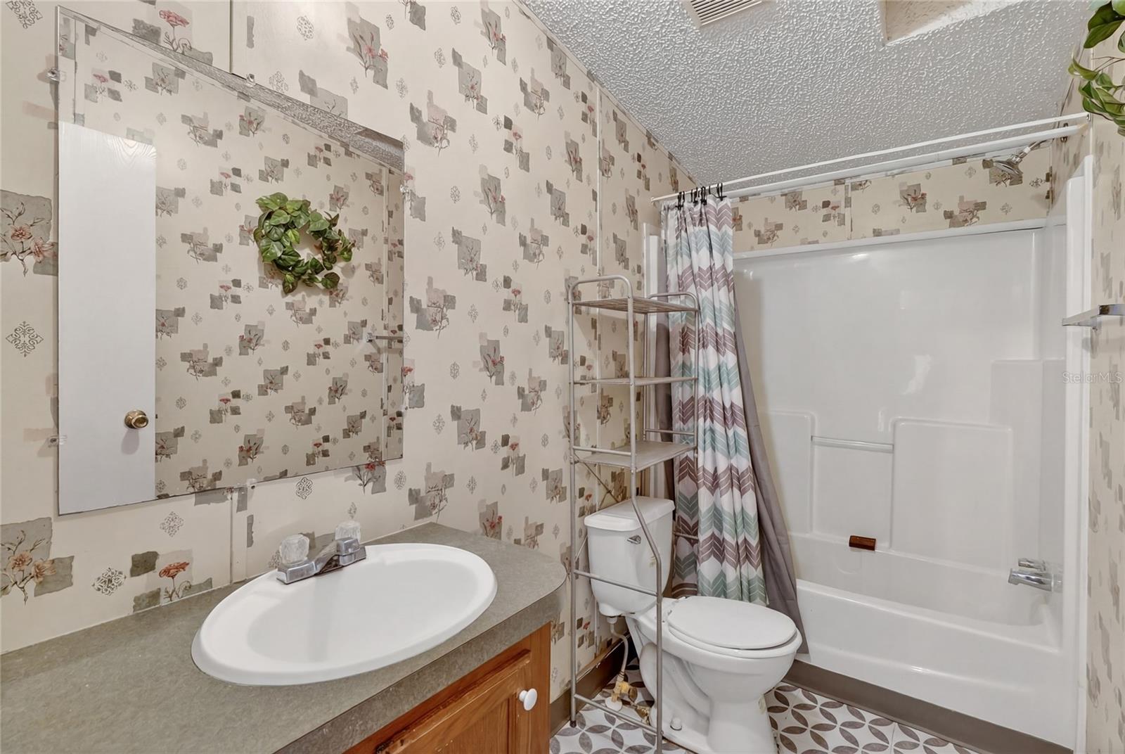 KEENE COUNTRY ACRES - Residential