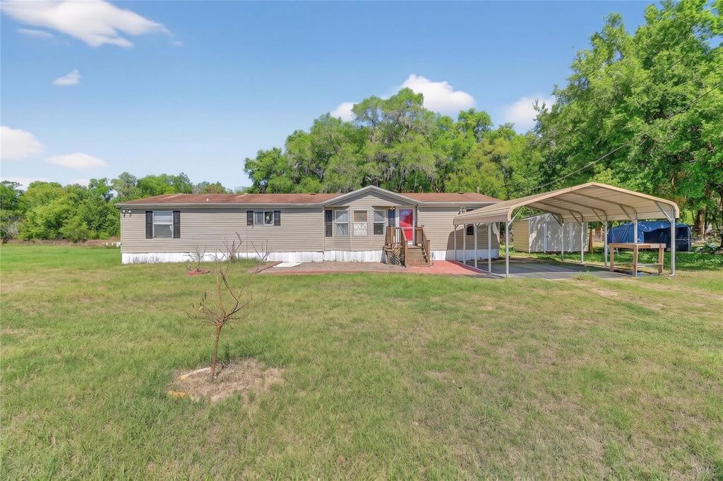 Photo of 2916 Keene Country Court, Plant City, FL 33565 (MLS # L4960485)