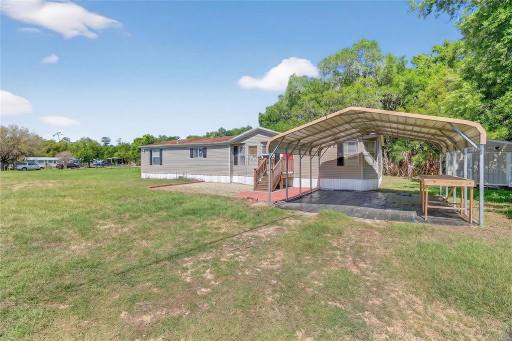 Photo of 2916 Keene Country Court, Plant City, FL 33565 (MLS # L4960485)