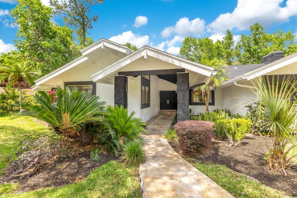 2108 SILVER LEAF COURT