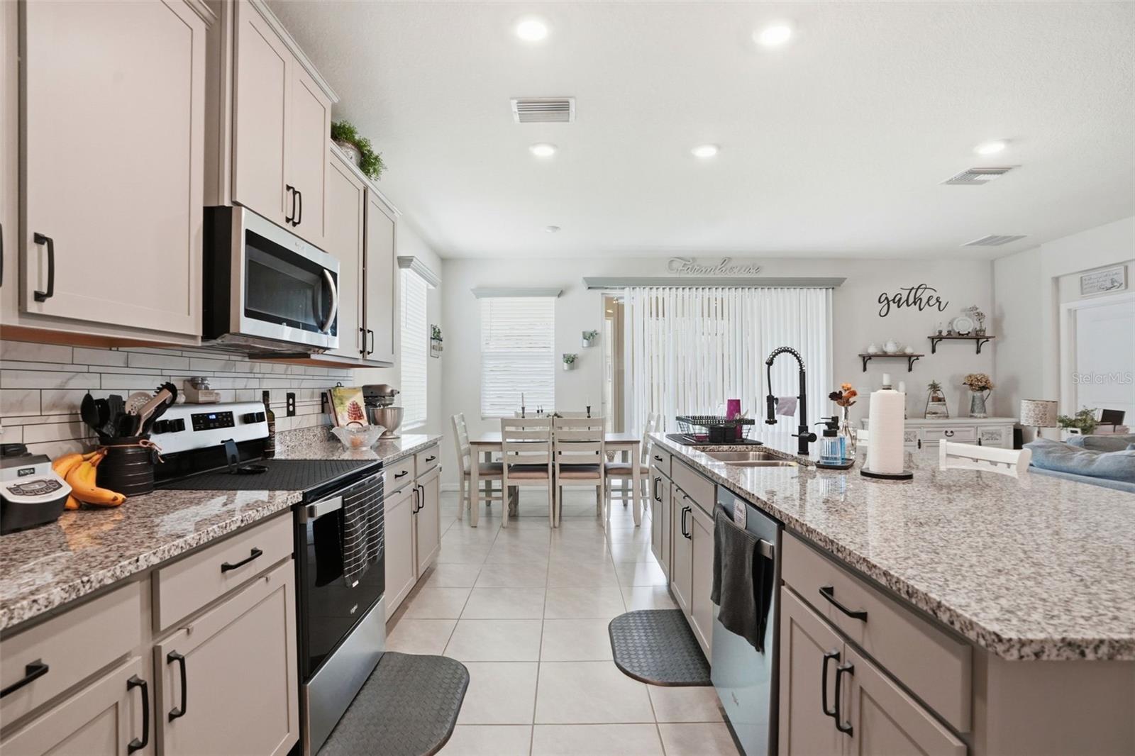 WATERFORD PH 1 - Residential