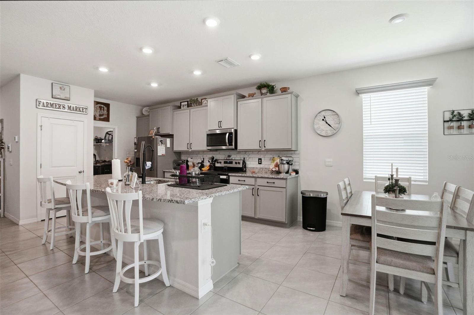 WATERFORD PH 1 - Residential