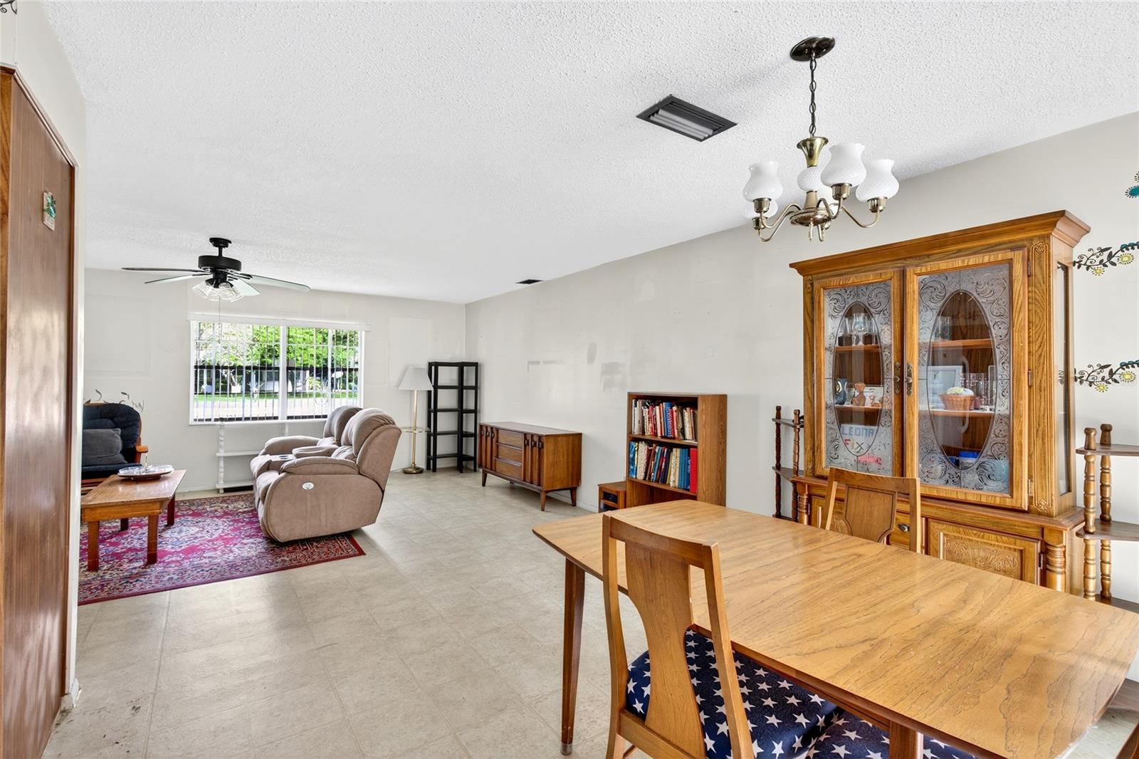 HENRIETTA HEIGHTS - Residential