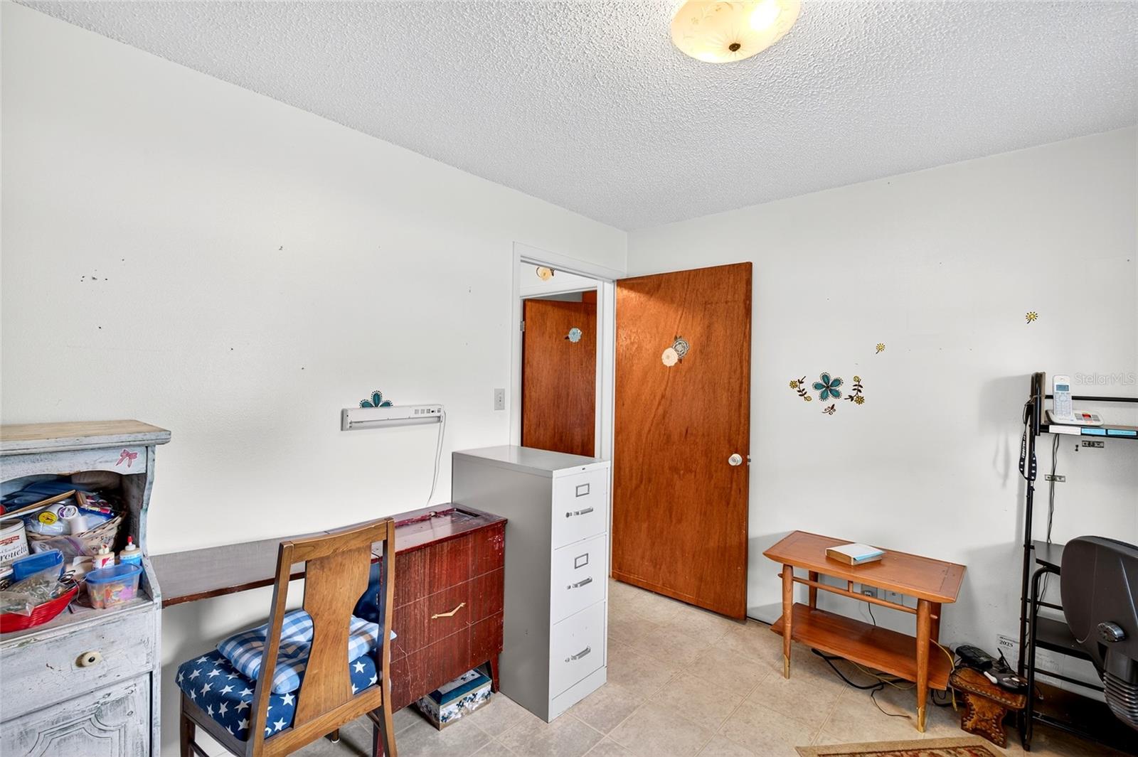 HENRIETTA HEIGHTS - Residential