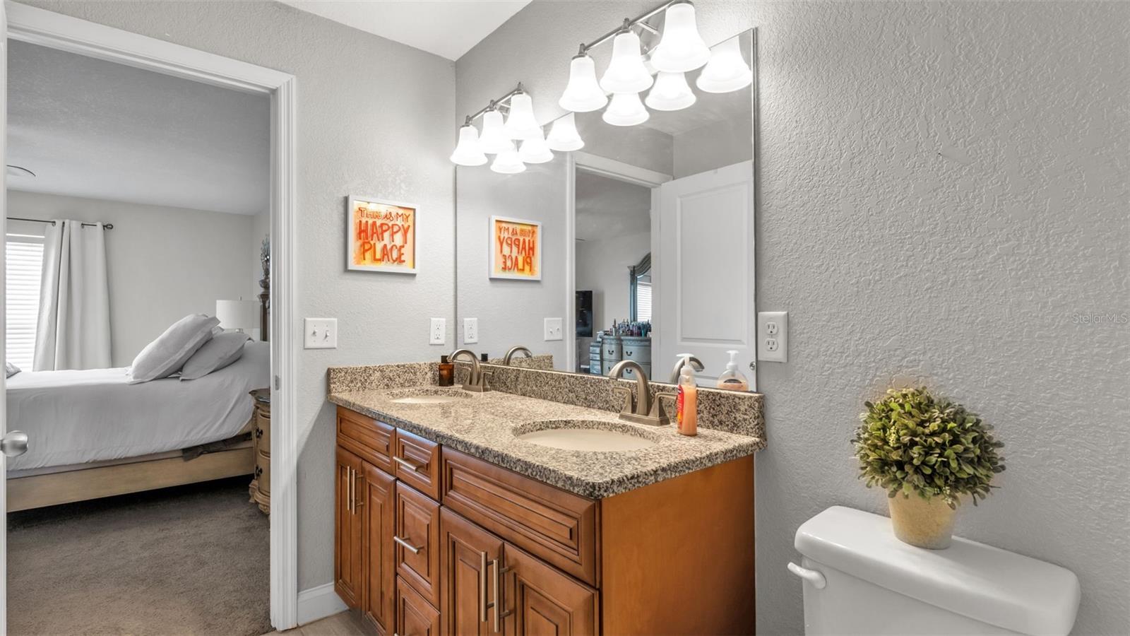 HUNTERS CROSSING PH 01 - Residential