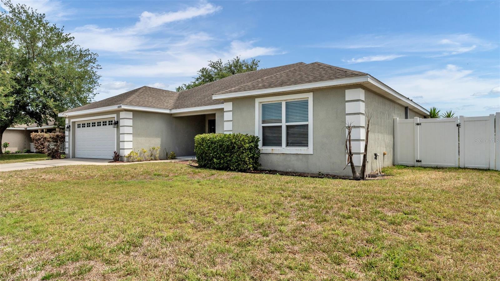 HUNTERS CROSSING PH 01 - Residential