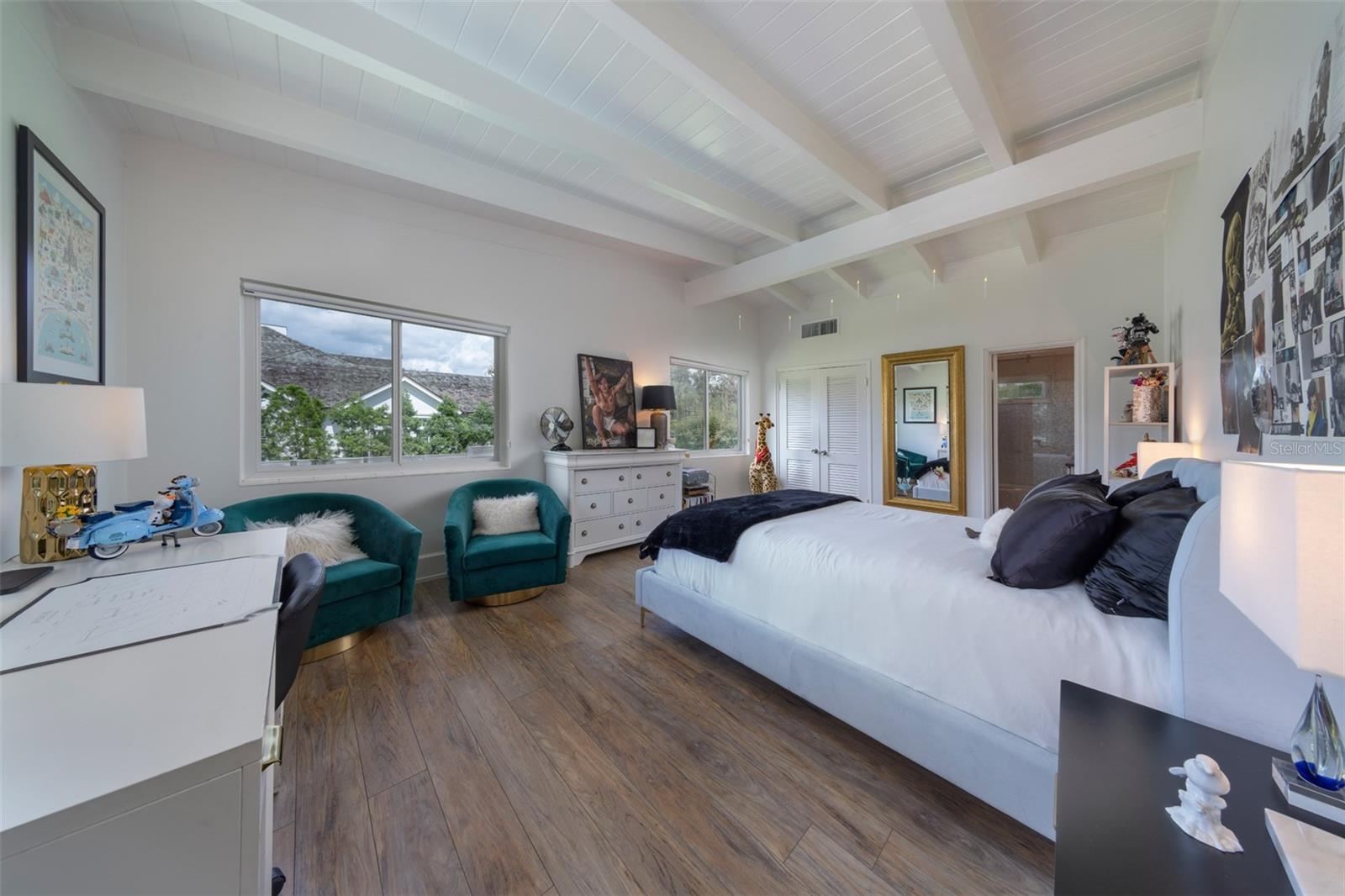 SICILIAN SHORES - Residential