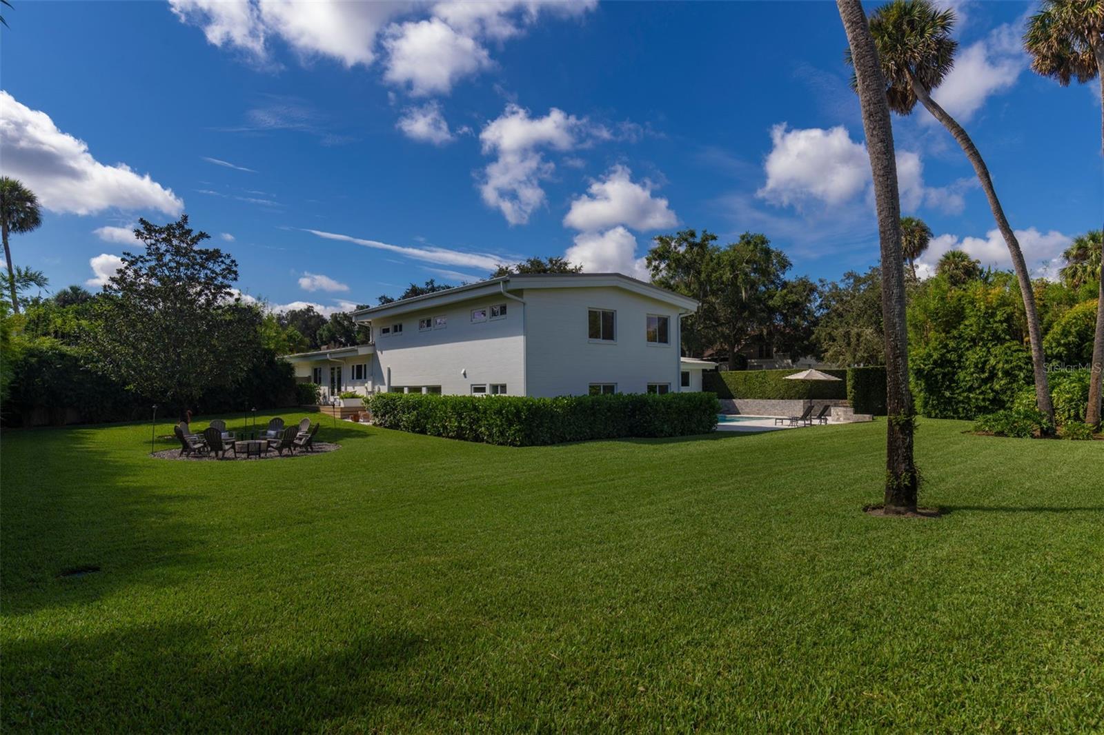 SICILIAN SHORES - Residential