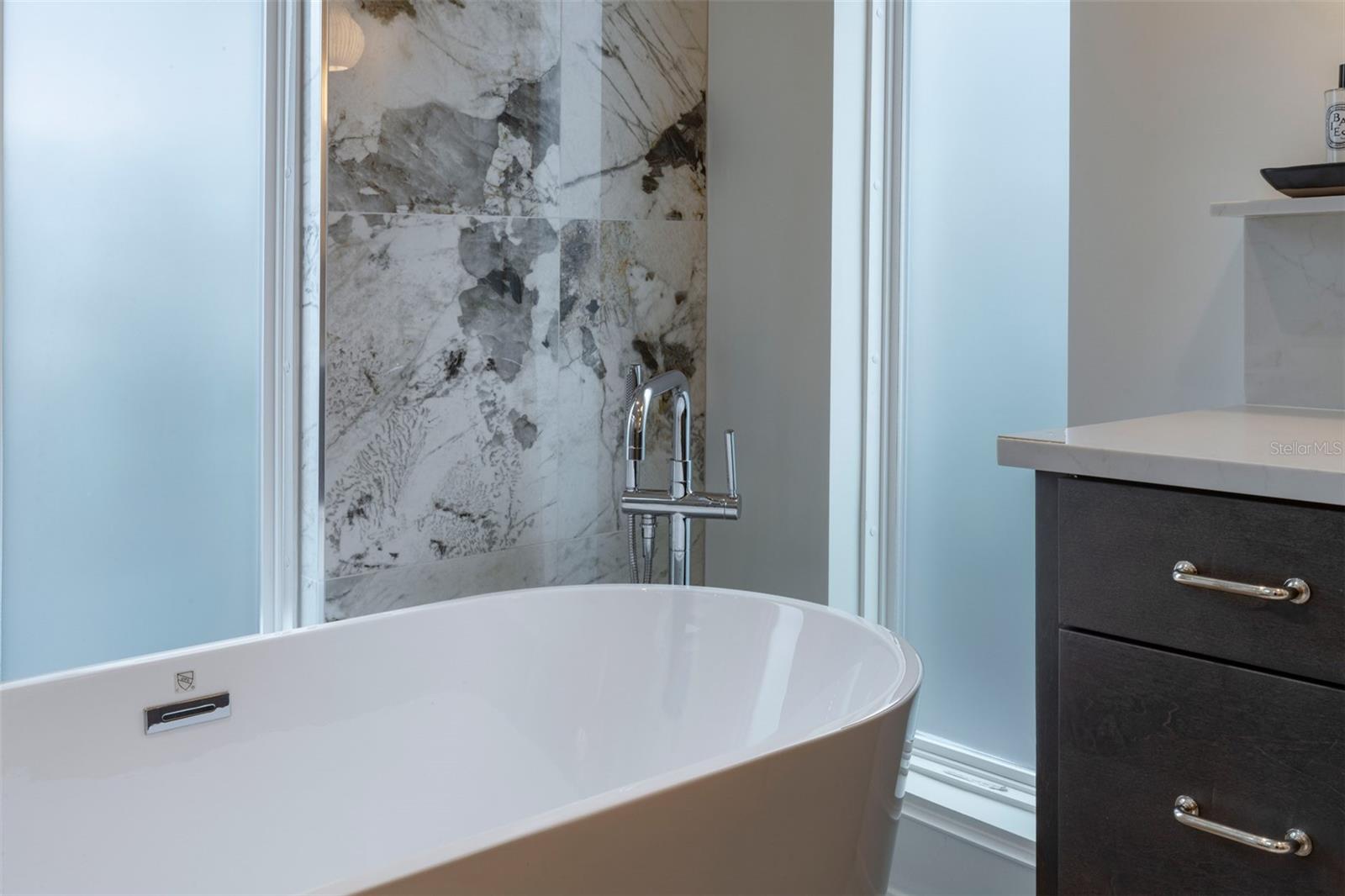 SICILIAN SHORES - Residential