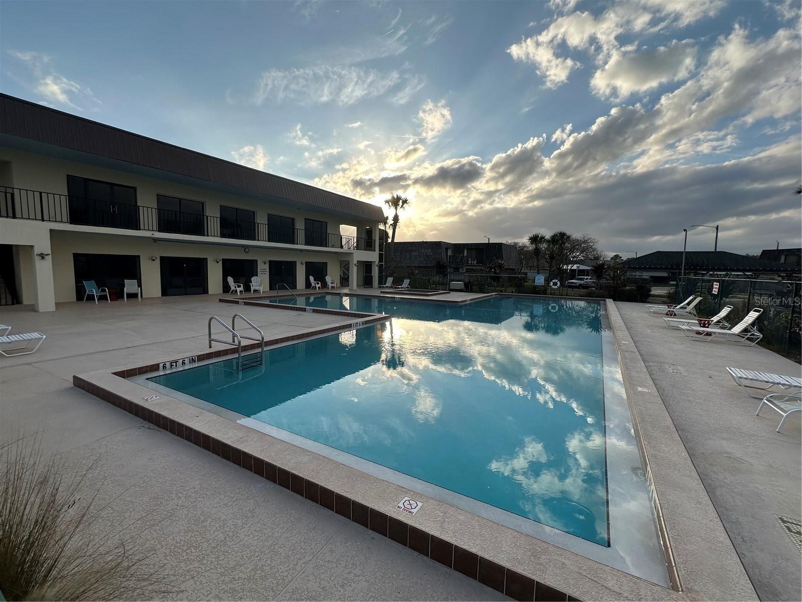 LEESBURG ROYAL OAK ESTATES SUB - Residential