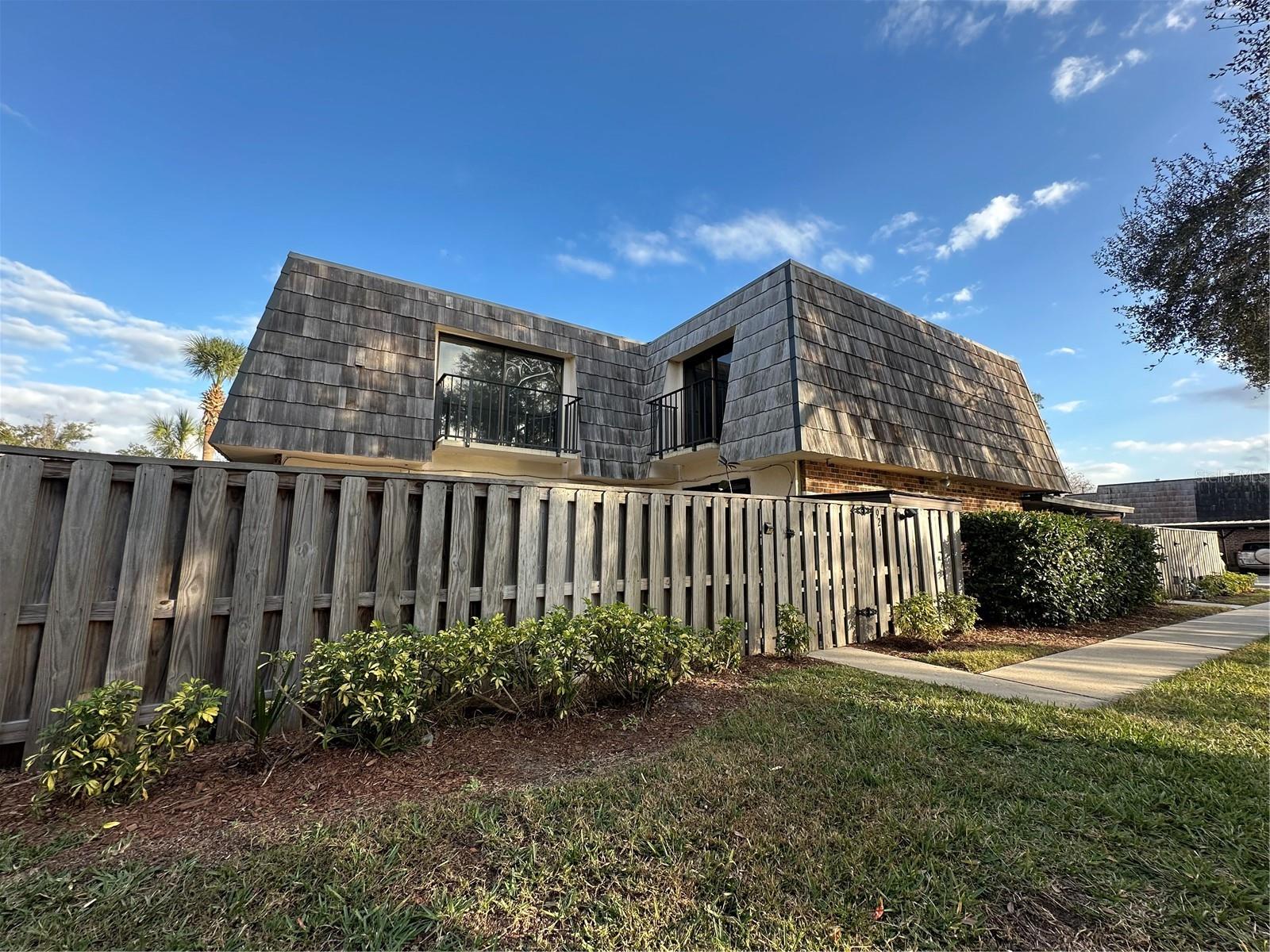 LEESBURG ROYAL OAK ESTATES SUB - Residential