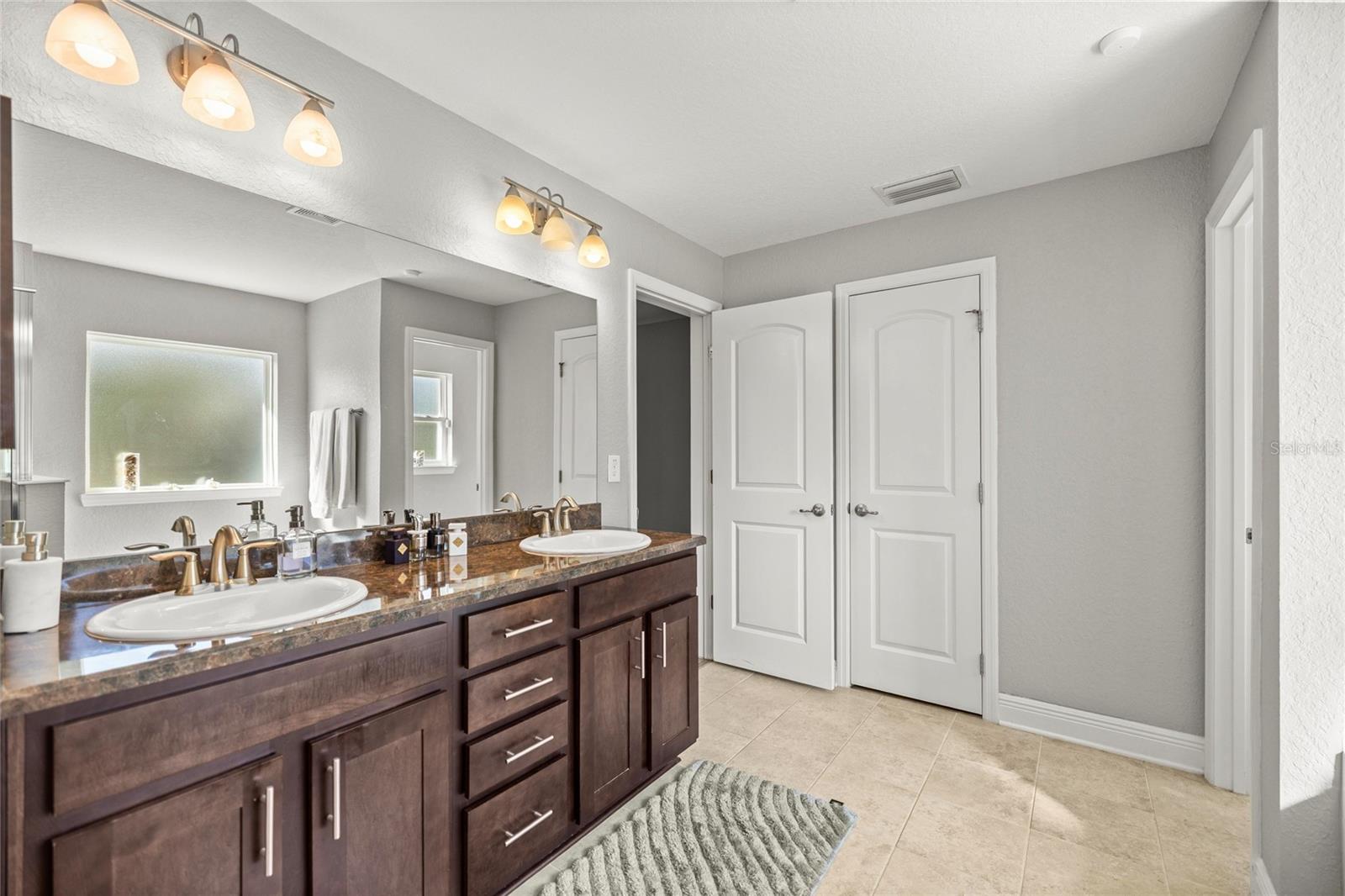 OCALA WATERWAY ESTATE - Residential