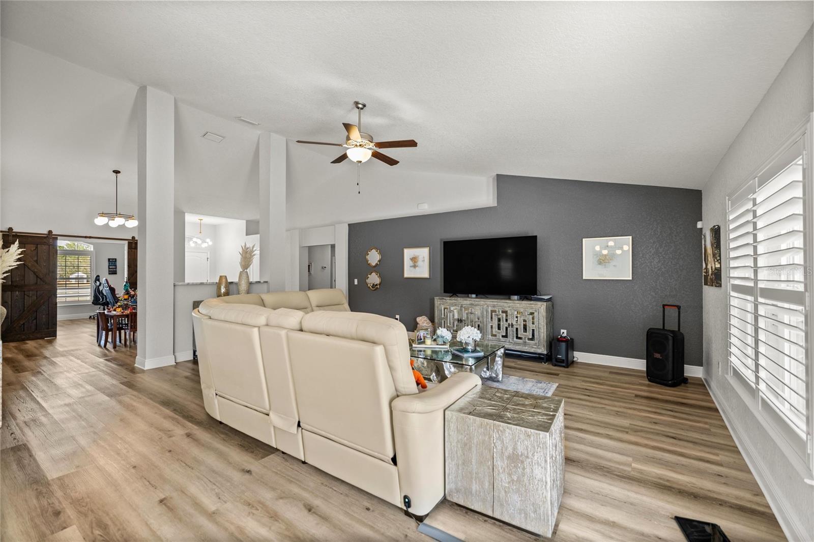 OCALA WATERWAY ESTATE - Residential