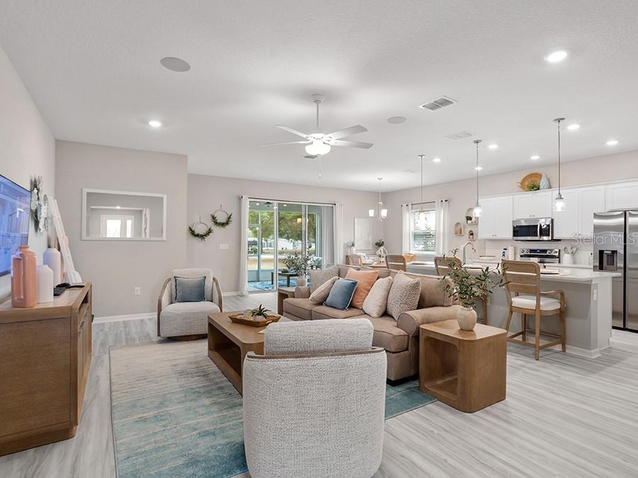 636 SW 77TH CIRCLE
