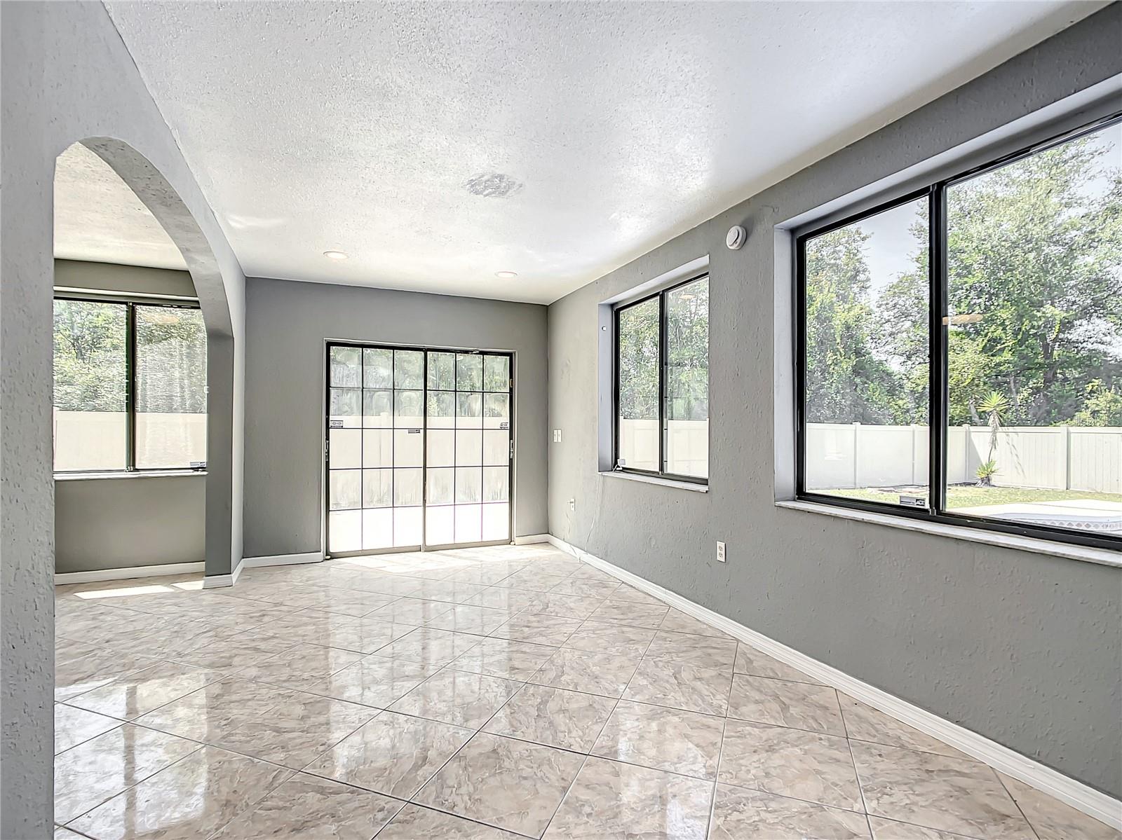 MARION OAKS UN 02 - Residential