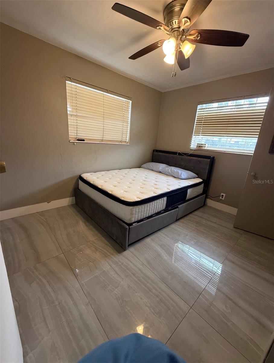 POMPANO TERRACE 10-11 B - Residential