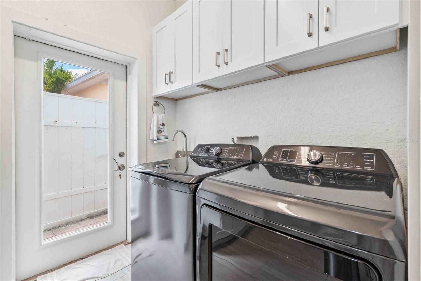 HARBOR SHORES 4TH ADD - Residential