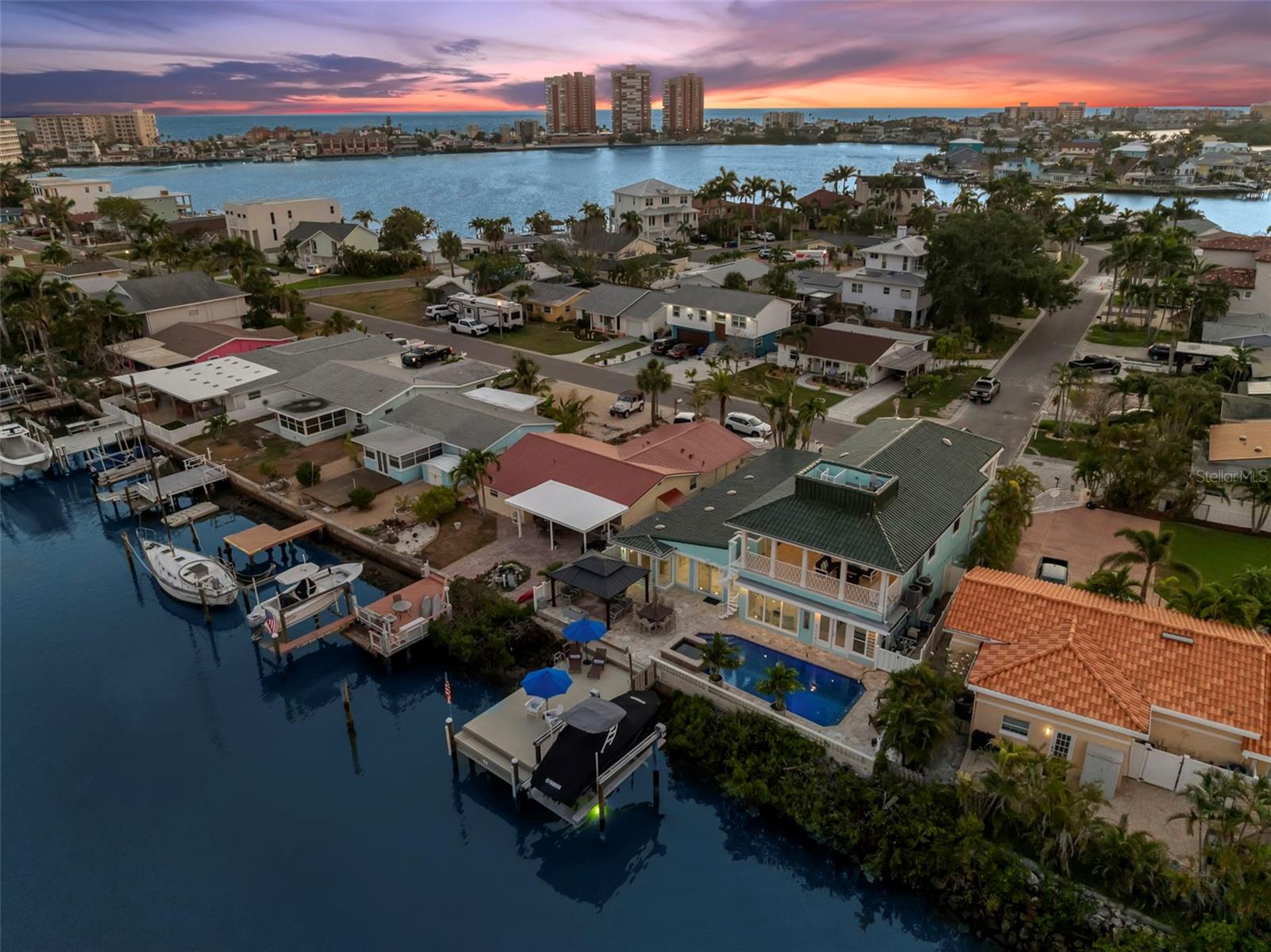 HARBOR SHORES 4TH ADD - Residential