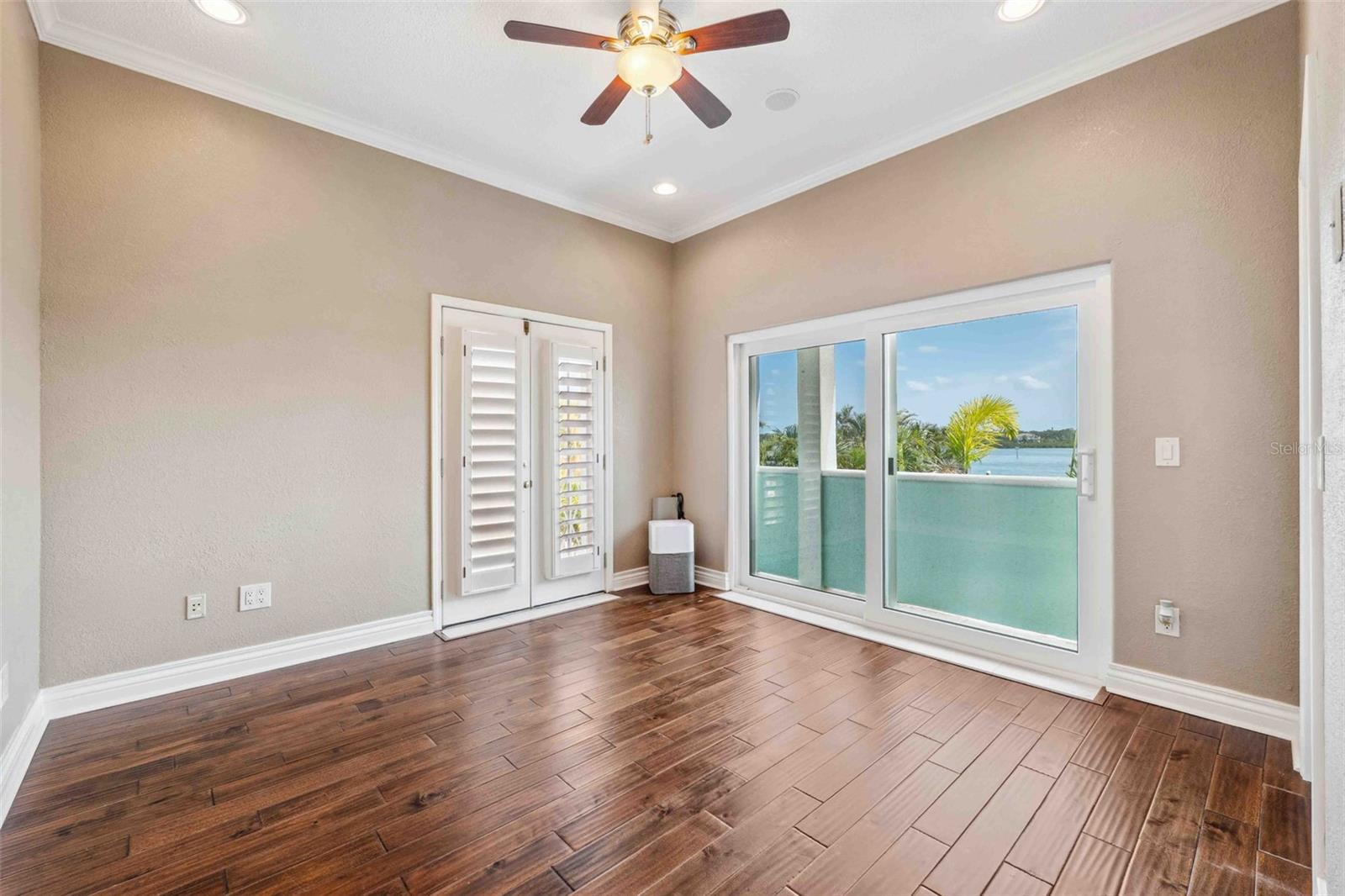 HARBOR SHORES 4TH ADD - Residential