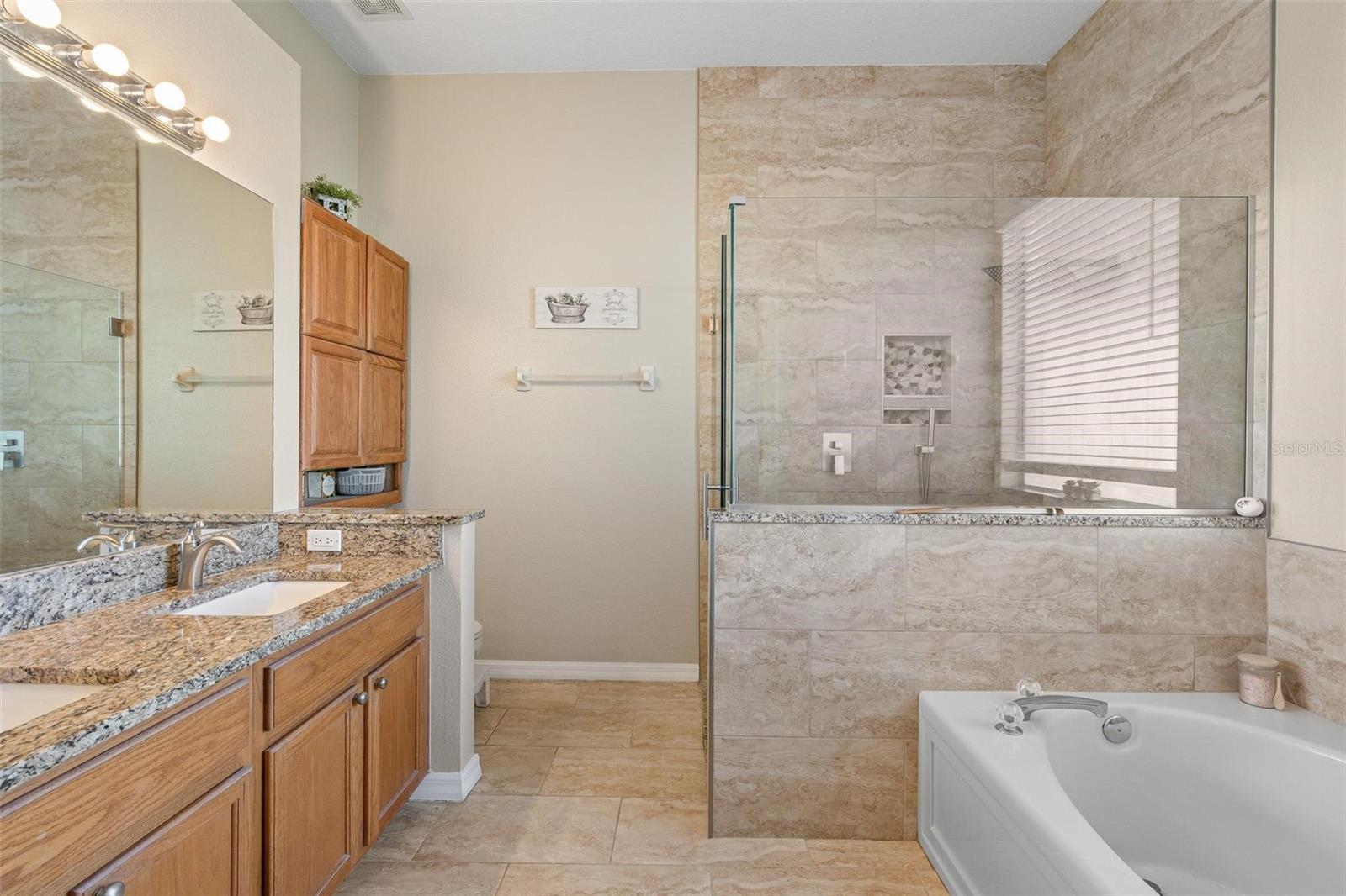 JOHNS LANDING PH 01 44/47 - Residential