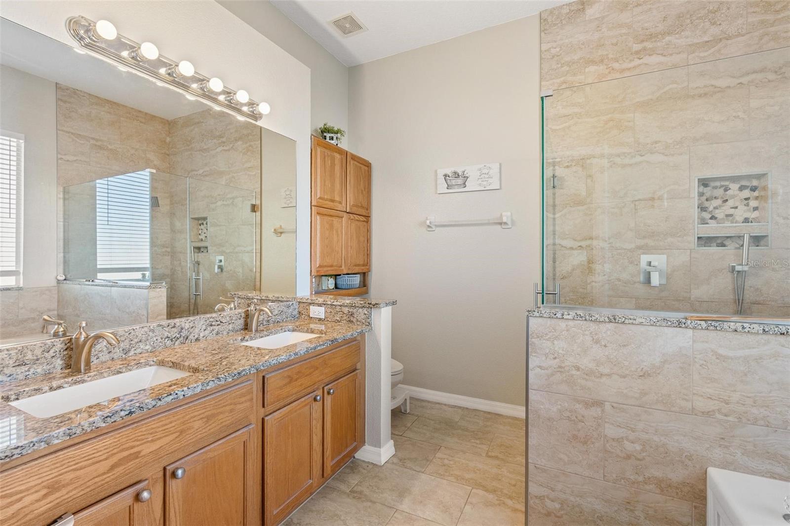 JOHNS LANDING PH 01 44/47 - Residential