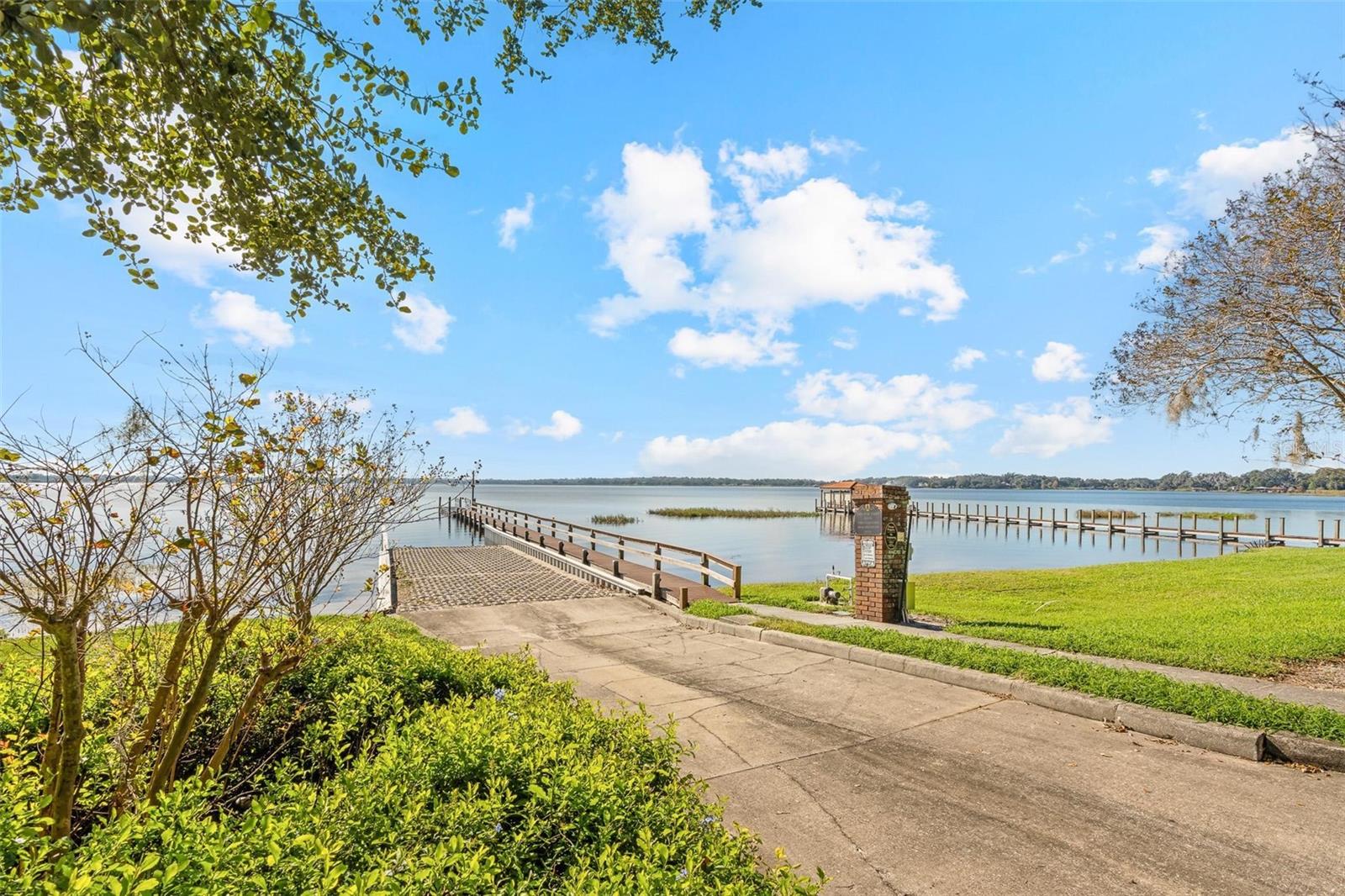 JOHNS LANDING PH 01 44/47 - Residential