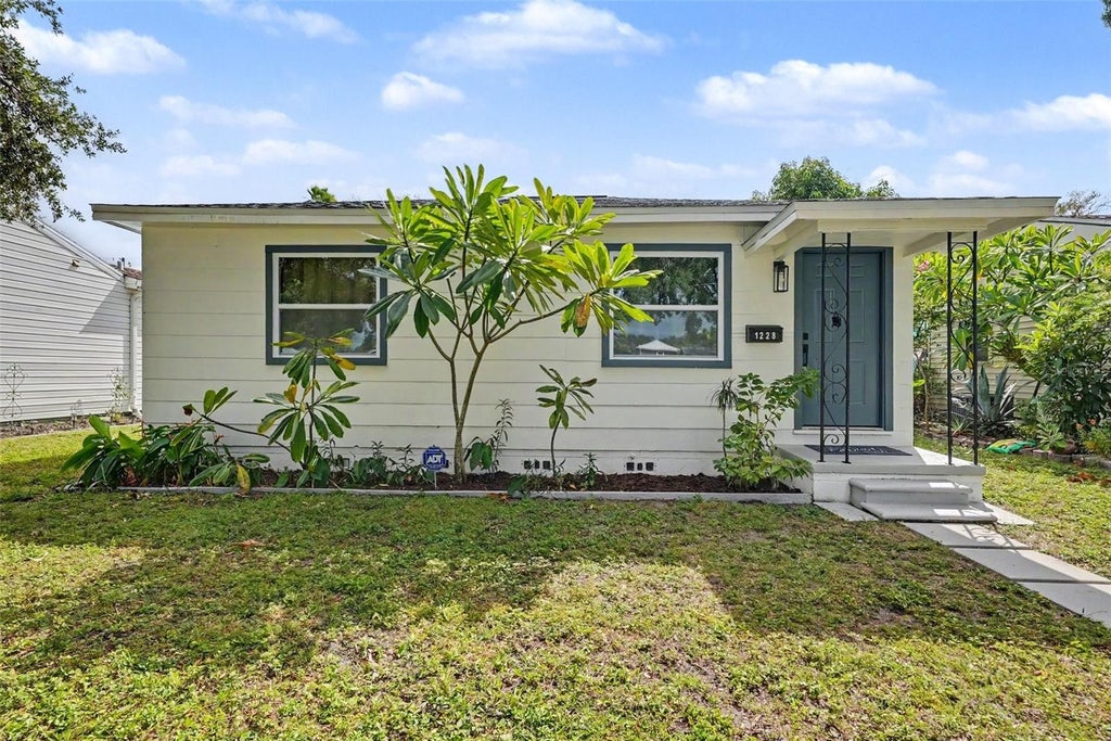 Photo of 1228 56th Avenue N, St Petersburg, FL 33703 (MLS # TB8562927)