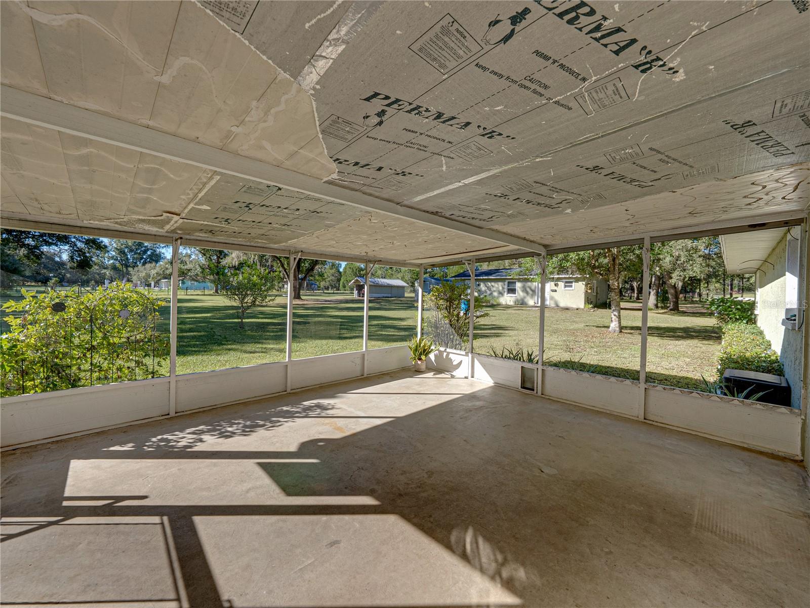 ACREAGE - Residential