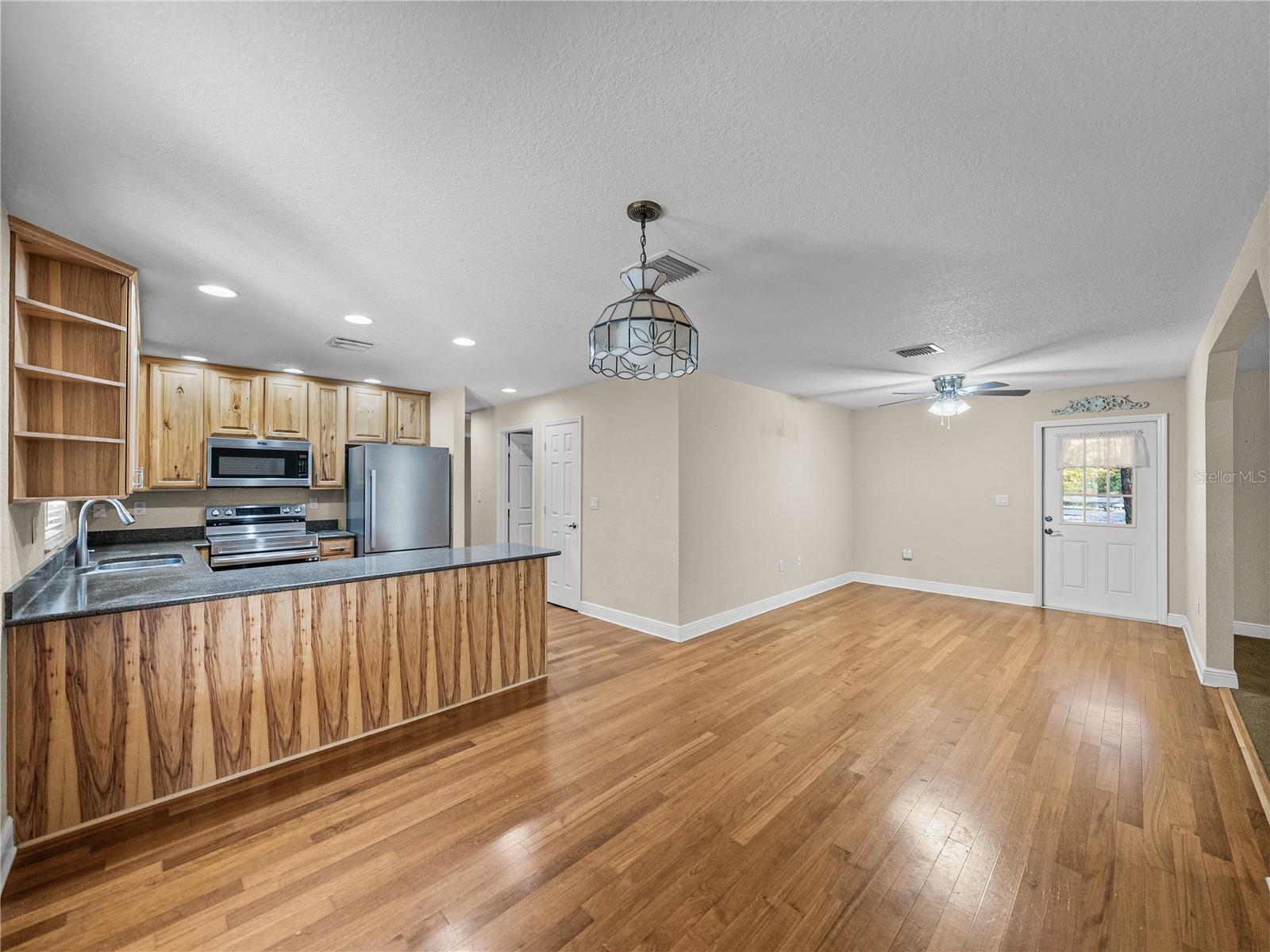 ACREAGE - Residential