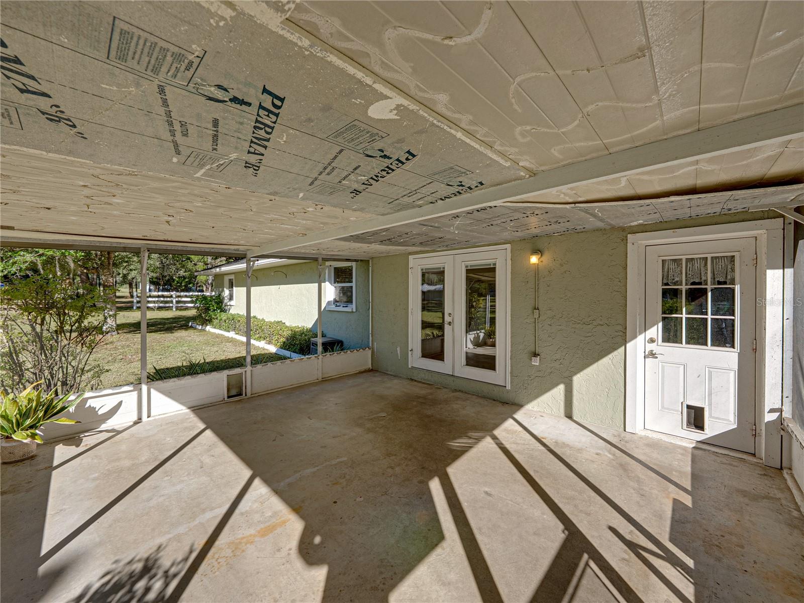 ACREAGE - Residential