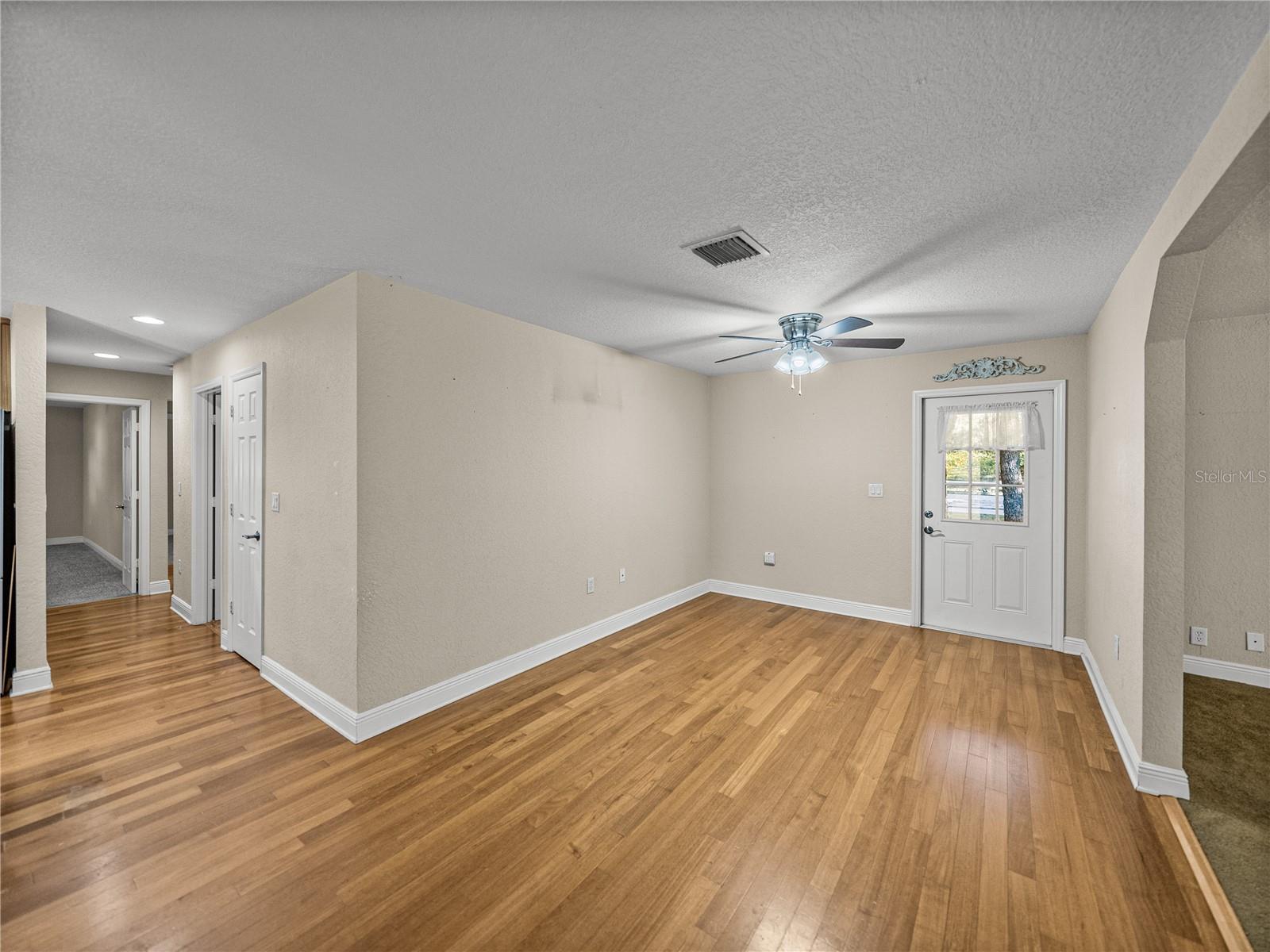 ACREAGE - Residential