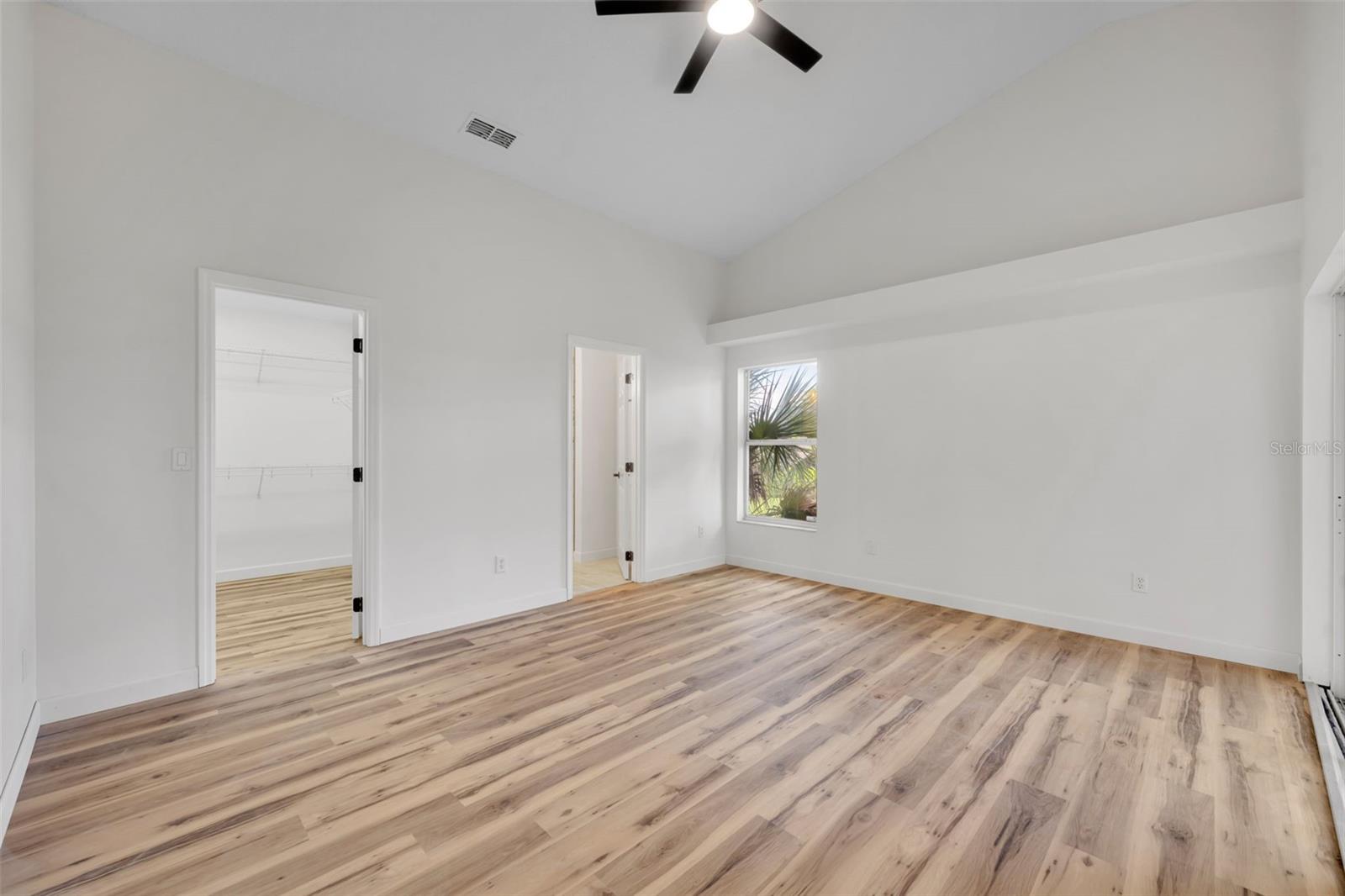 CLERMONT DEVONSHIRE AT KINGS RIDGE - Residential