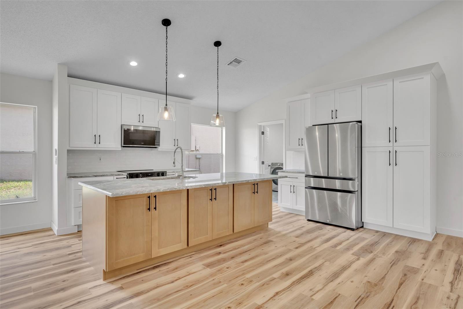 CLERMONT DEVONSHIRE AT KINGS RIDGE - Residential