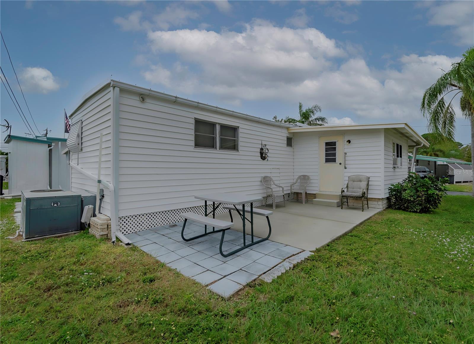 MAGNOLIA MANOR MOBILE HOME PARK UNREC - Residential