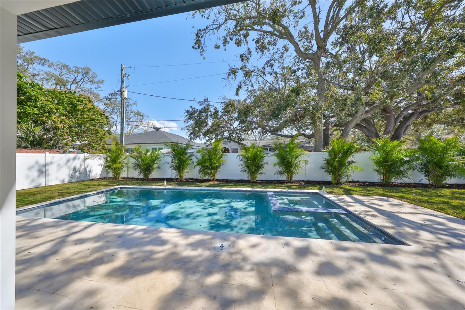 3VV | BARR CITY - Residential