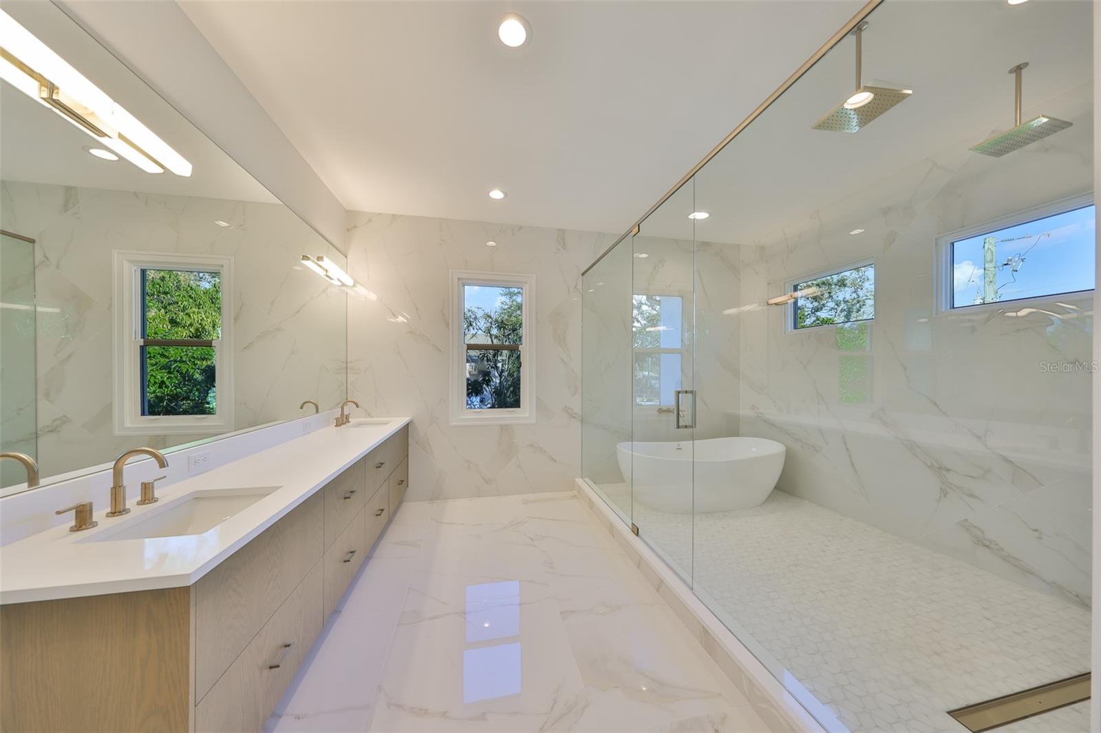 3VV | BARR CITY - Residential