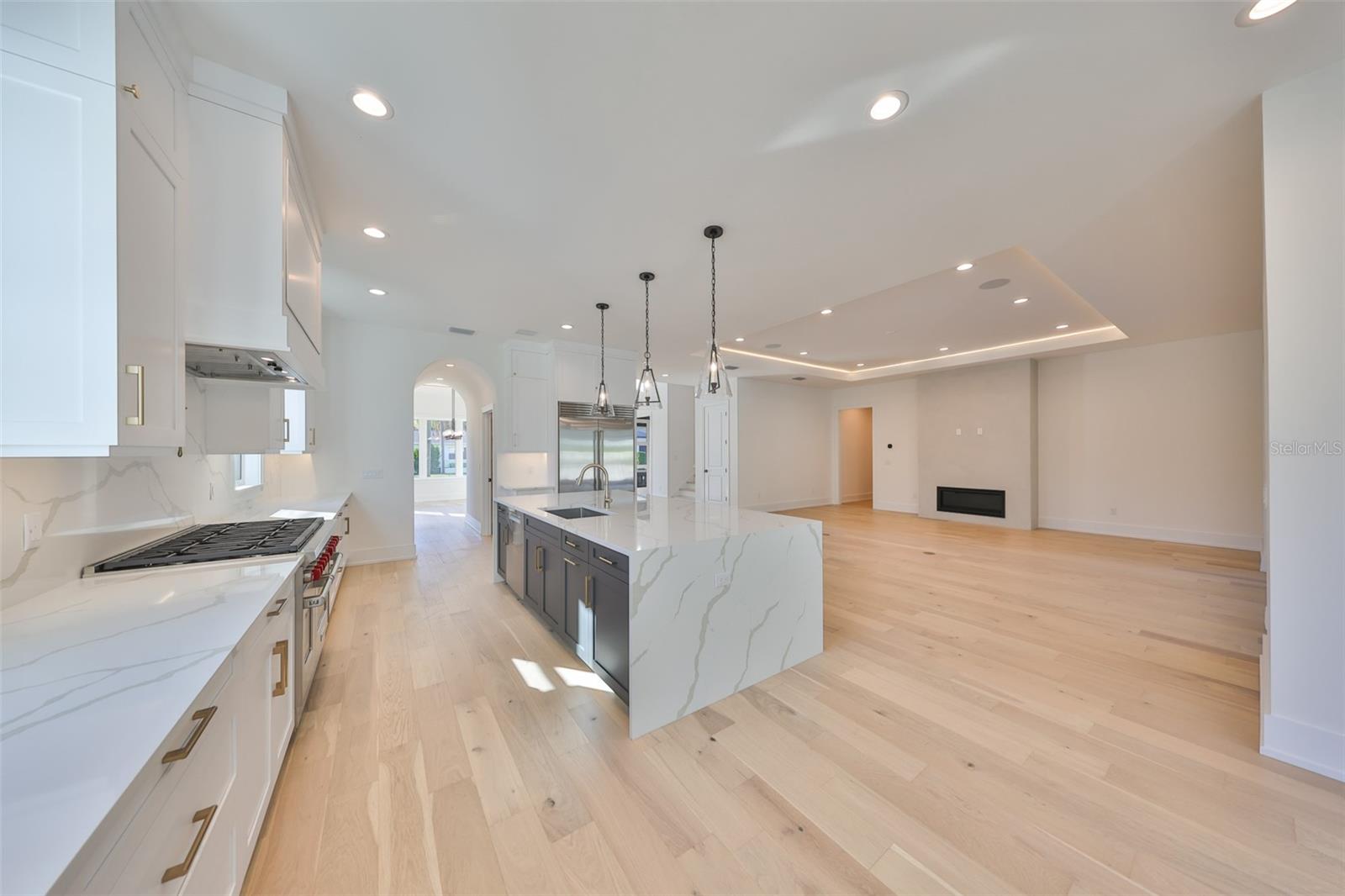 3VV | BARR CITY - Residential