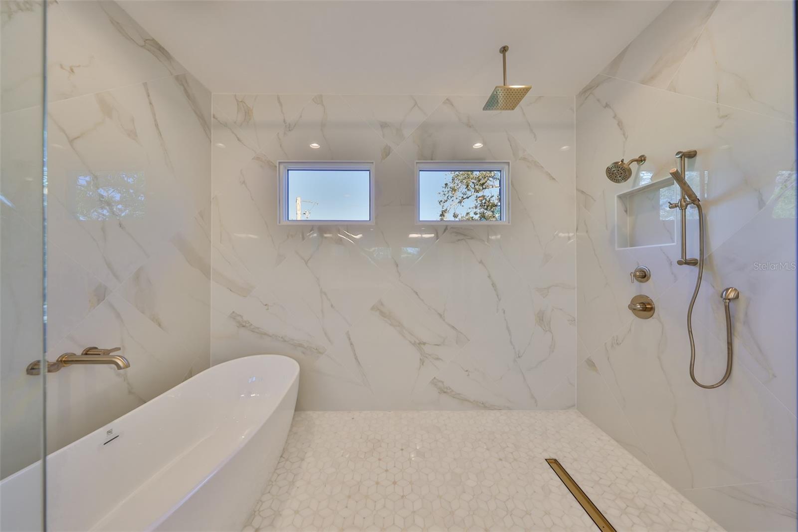 3VV | BARR CITY - Residential