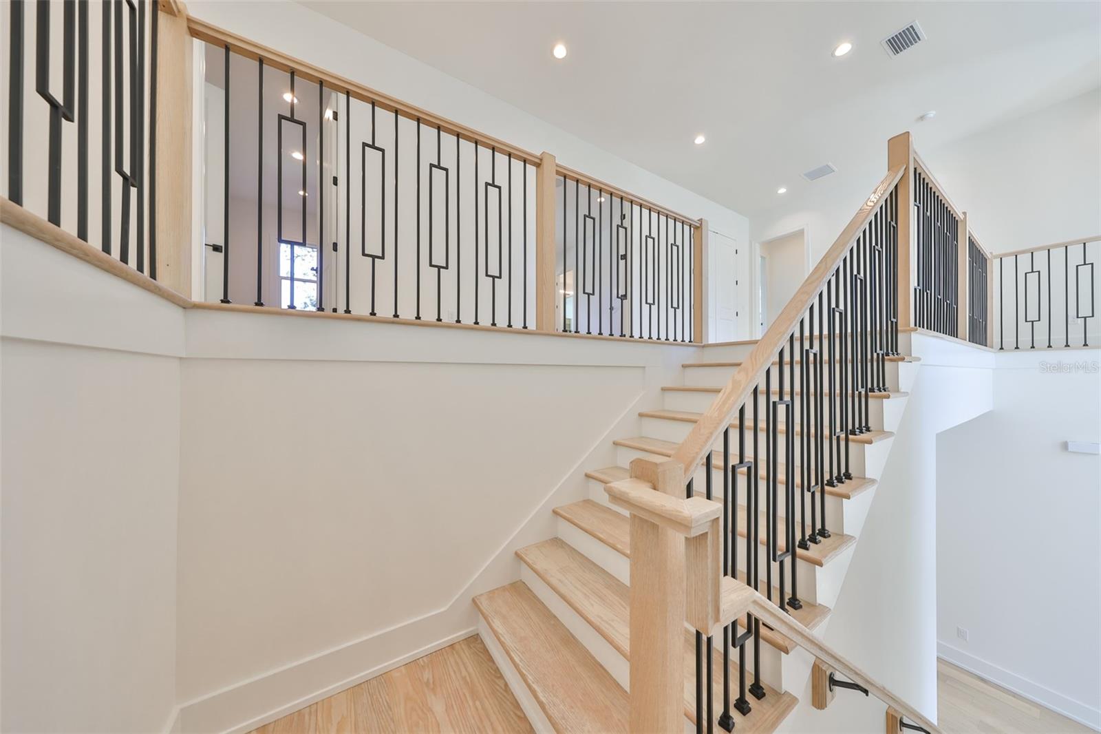 3VV | BARR CITY - Residential