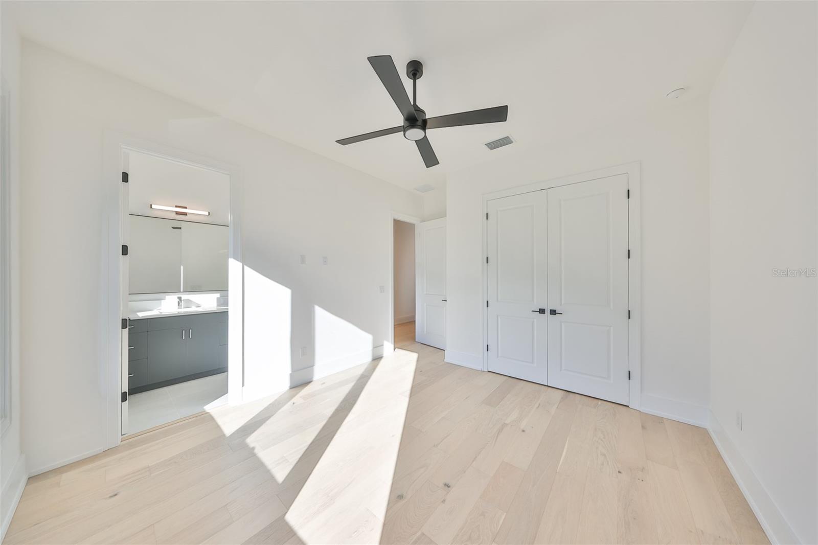 3VV | BARR CITY - Residential