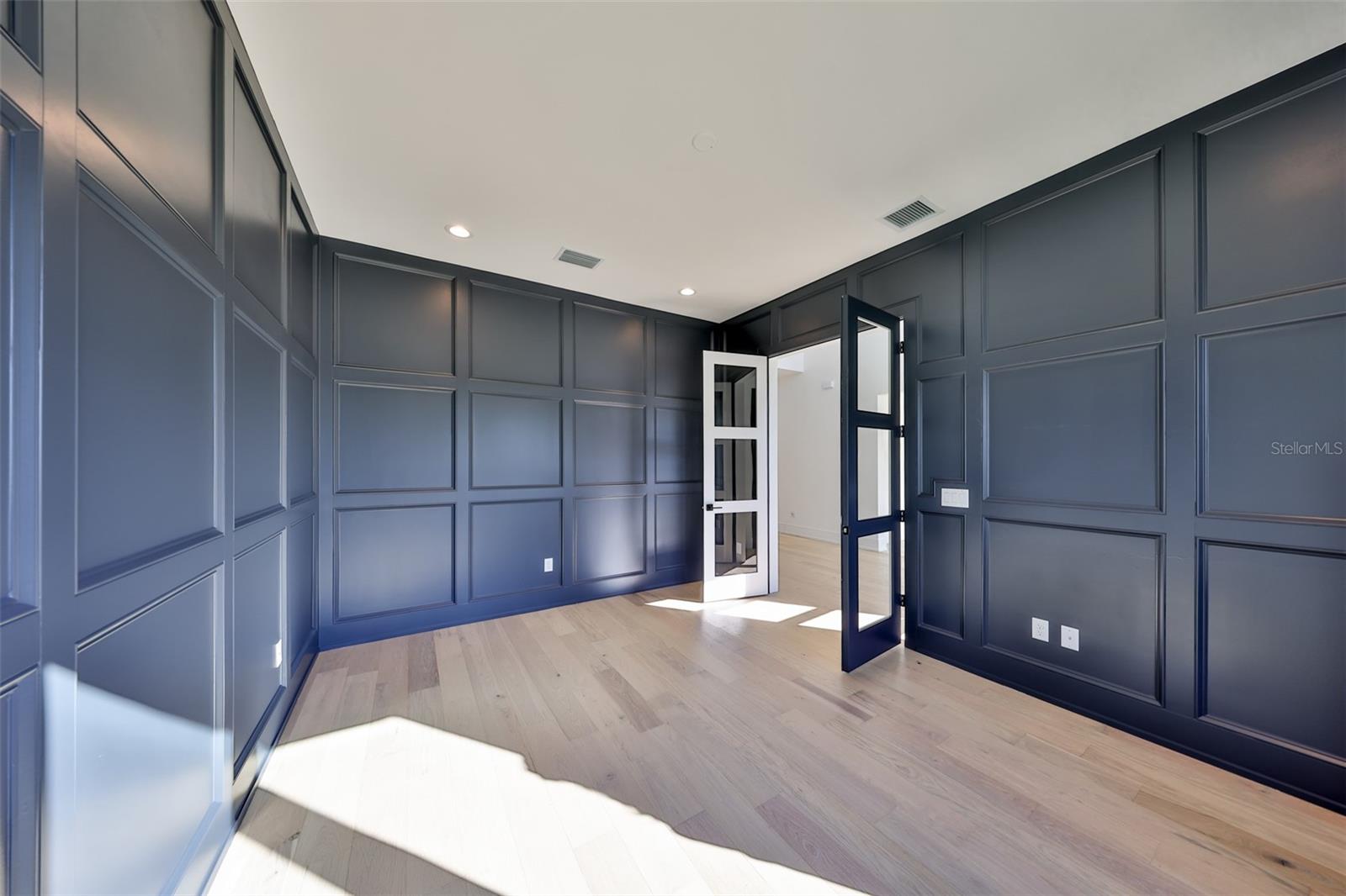 3VV | BARR CITY - Residential