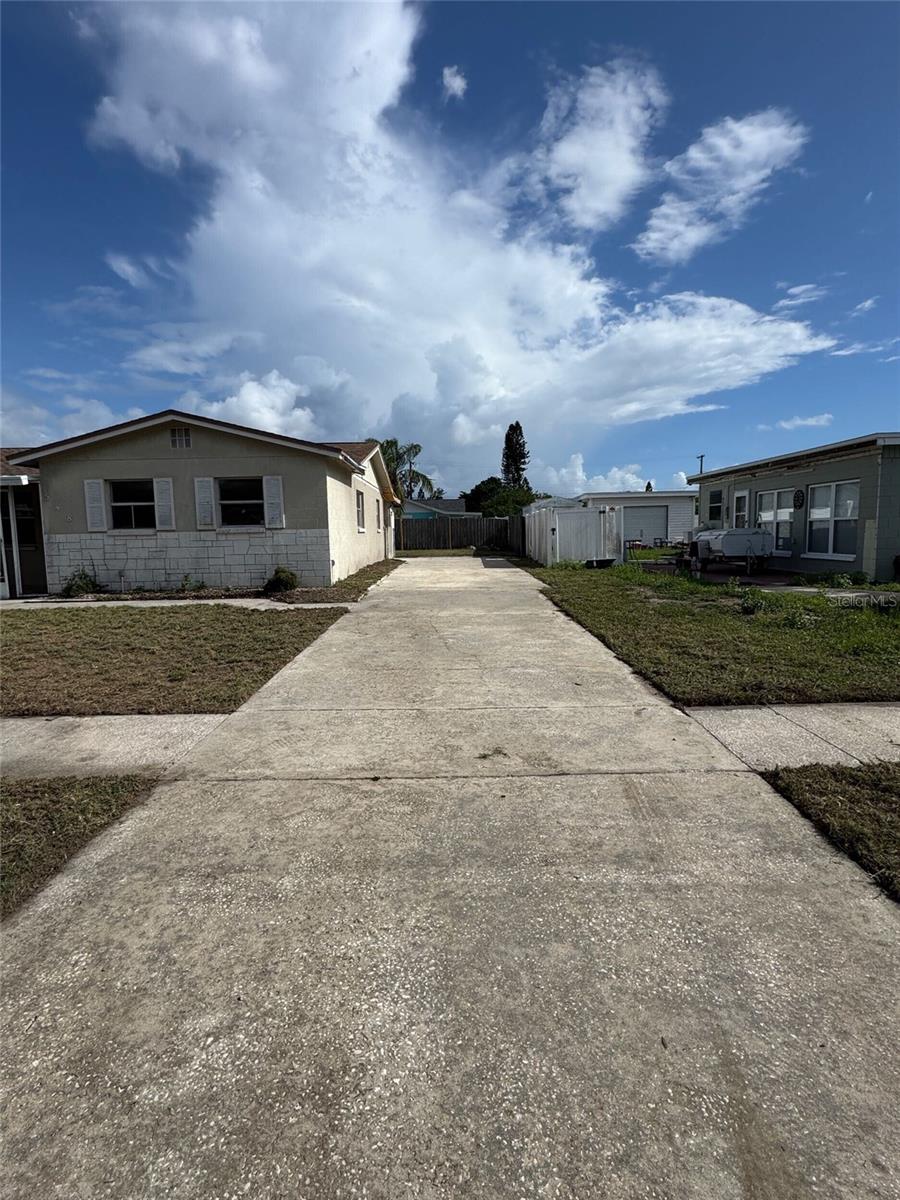 APOLLO BEACH UNIT ONE PT ONE - Residential