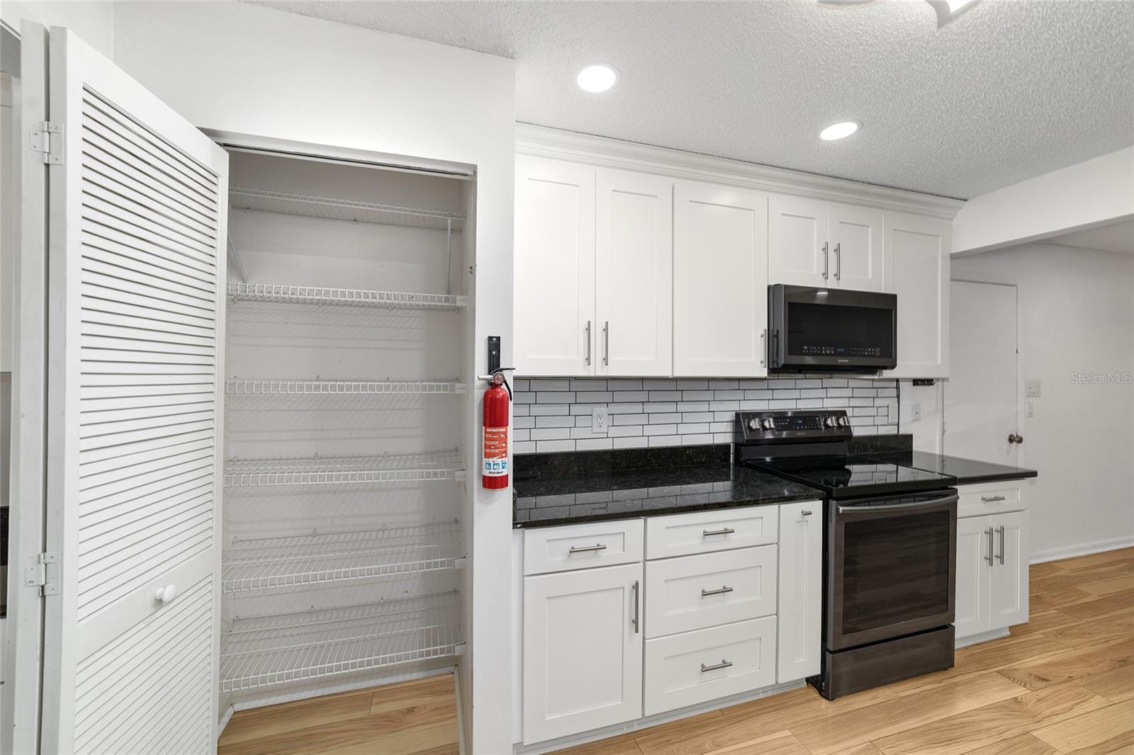 ON TOP OF THE WORLD - Residential