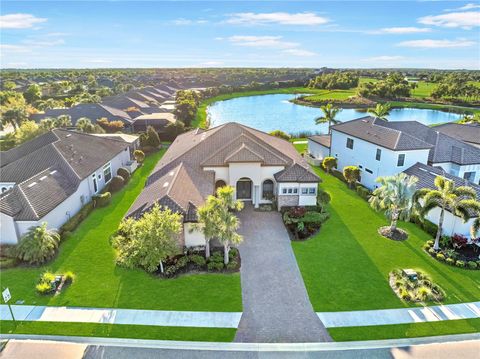 4824 BENITO COURT BRADENTON FL 34211