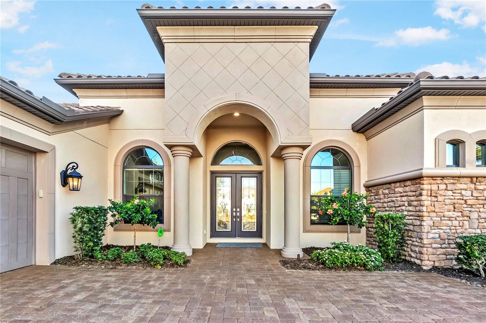 4824 BENITO COURT
