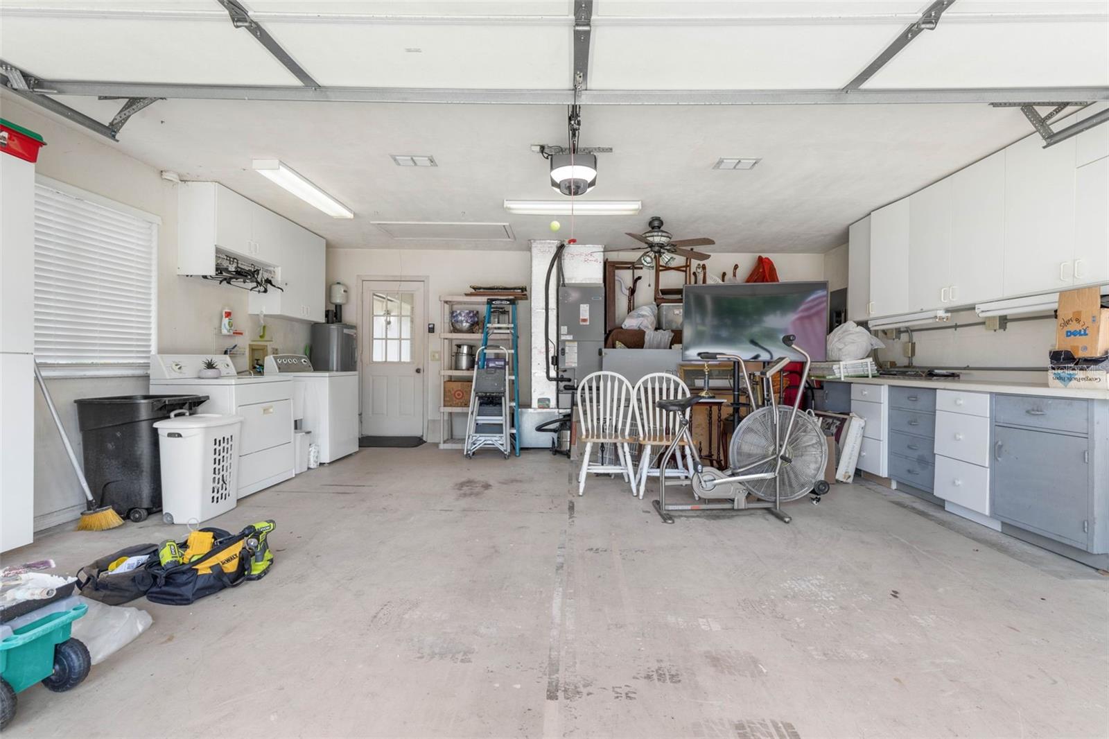 PLANTATION BAY SUB - Residential Lease