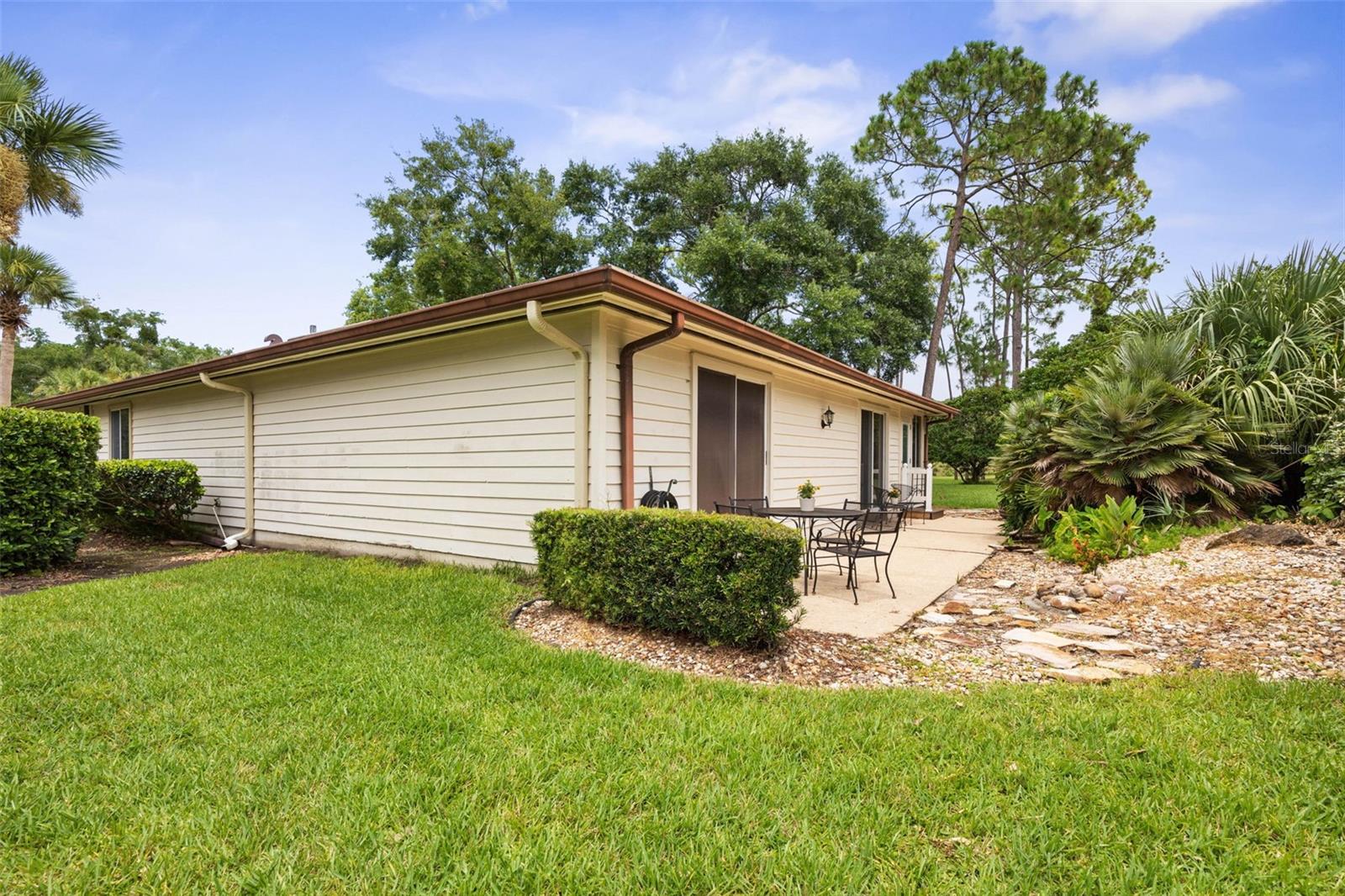 PLANTATION BAY SUB - Residential Lease