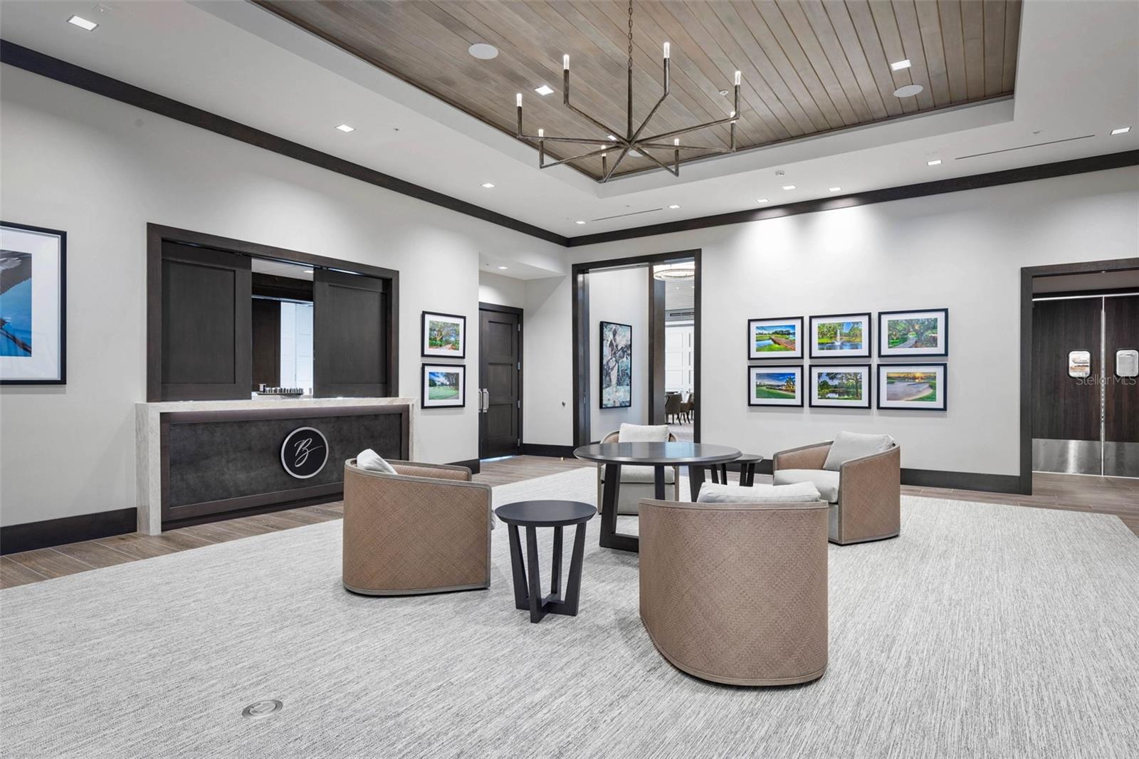 PLANTATION BAY SUB - Residential Lease