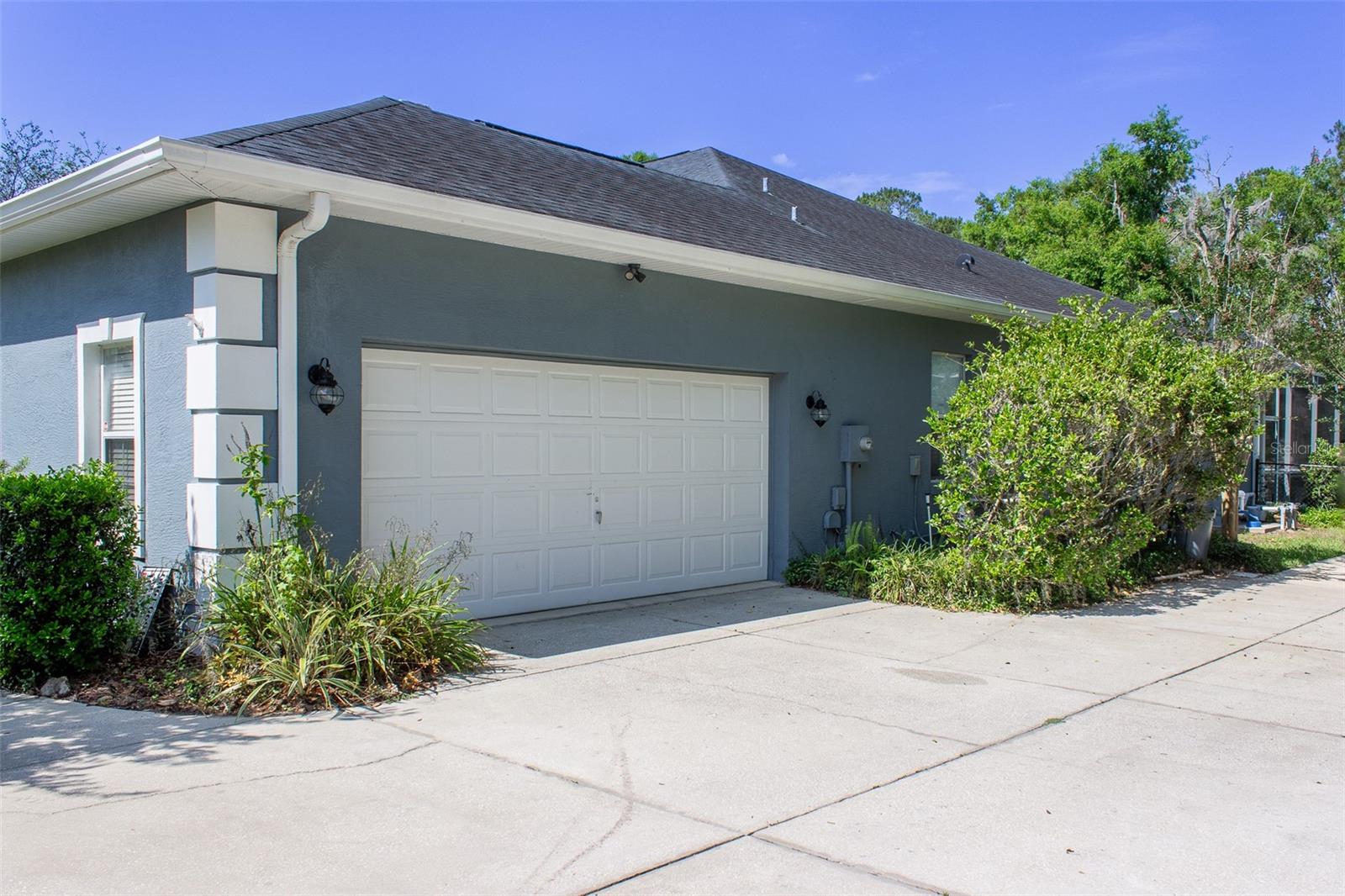 CARRIAGE TRAIL - Residential